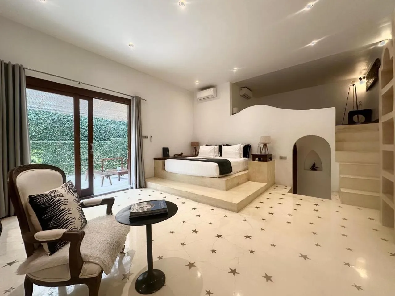 Bedroom, Bed in The Apartments Umalas