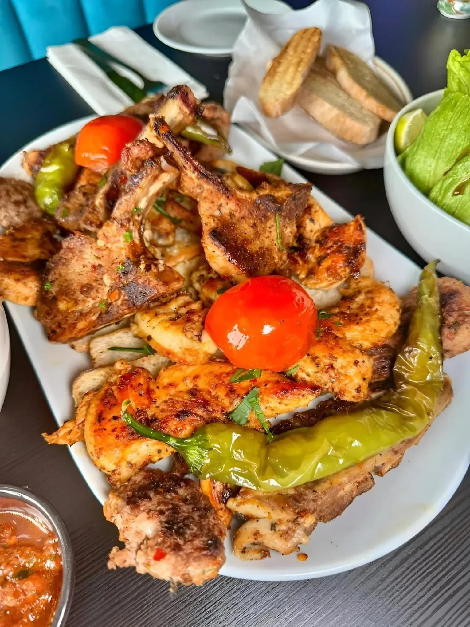 Food and drinks in Rivers hotel Food and drinks in Rivers hotel