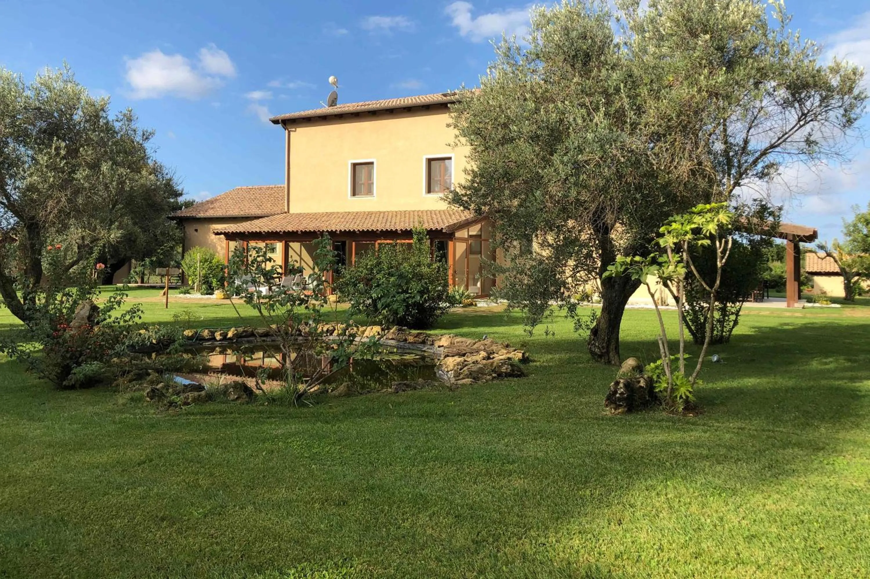 Facade/entrance in Inghirios Wellness Country Resort
