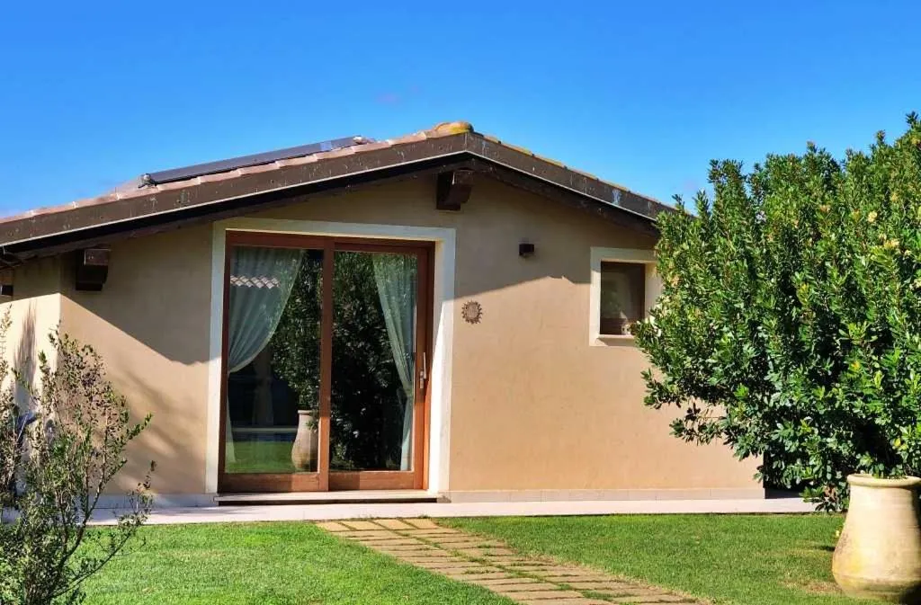 Facade/entrance in Inghirios Wellness Country Resort