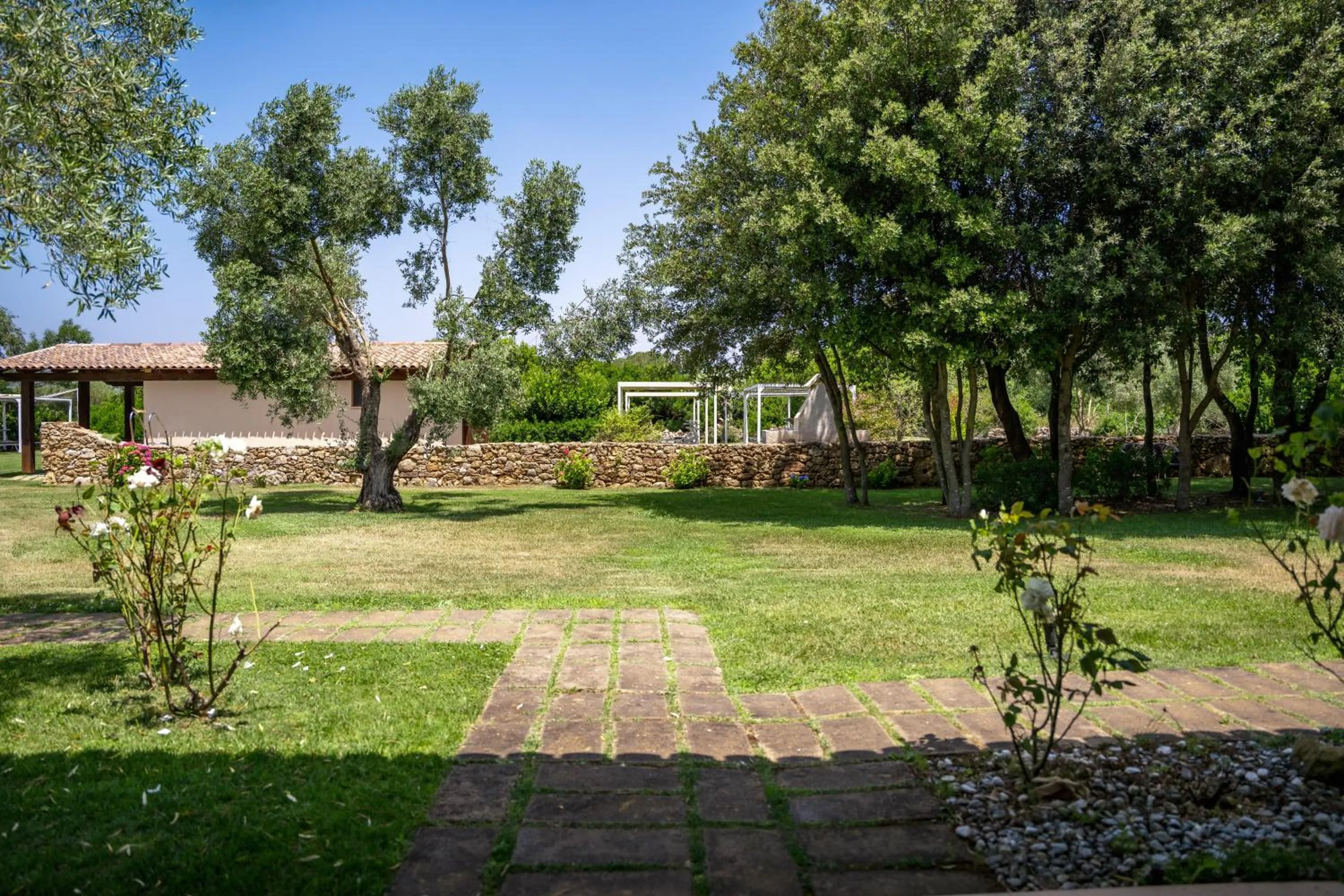 Garden view in Inghirios Wellness Country Resort