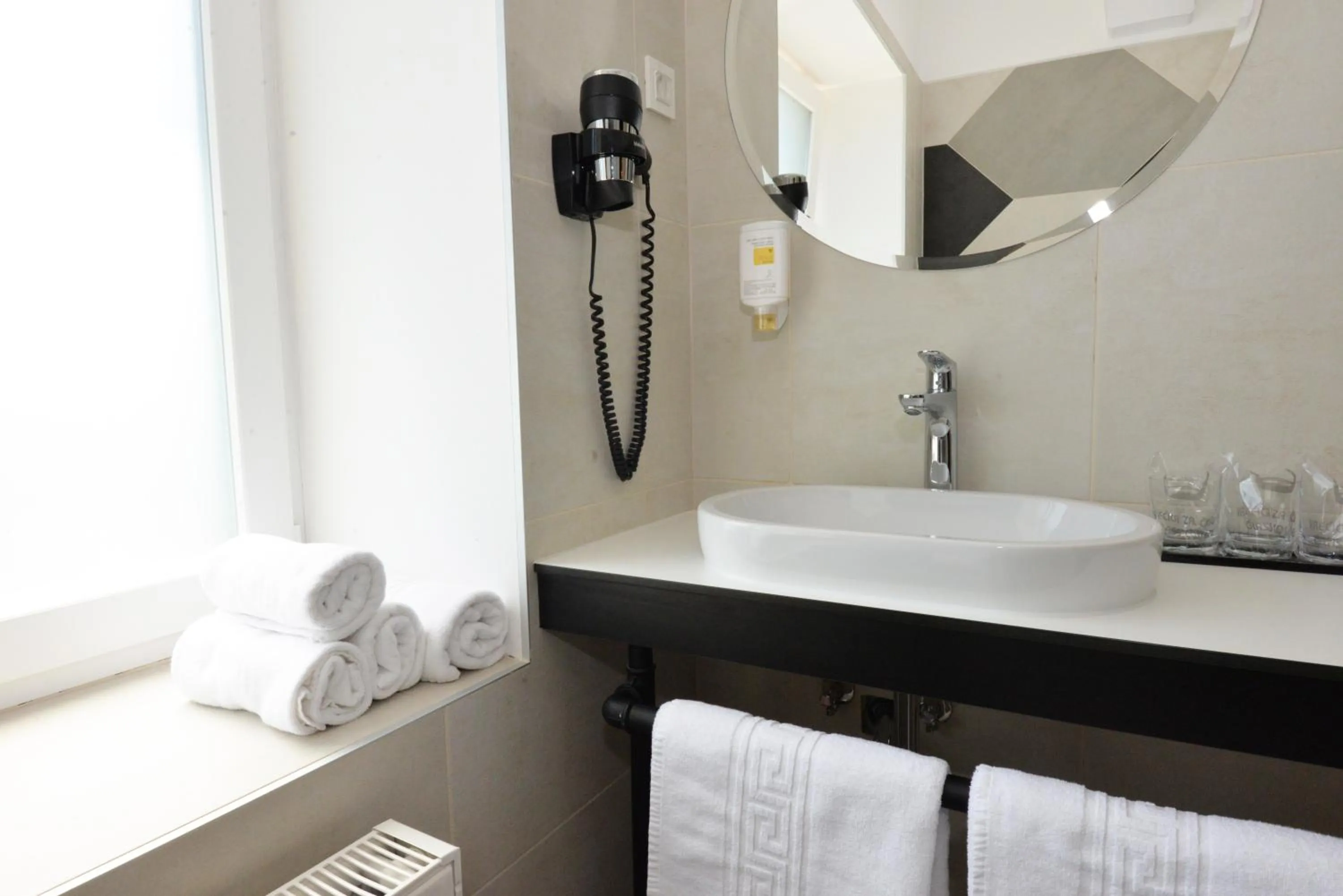 Bathroom in The Loop Hotel