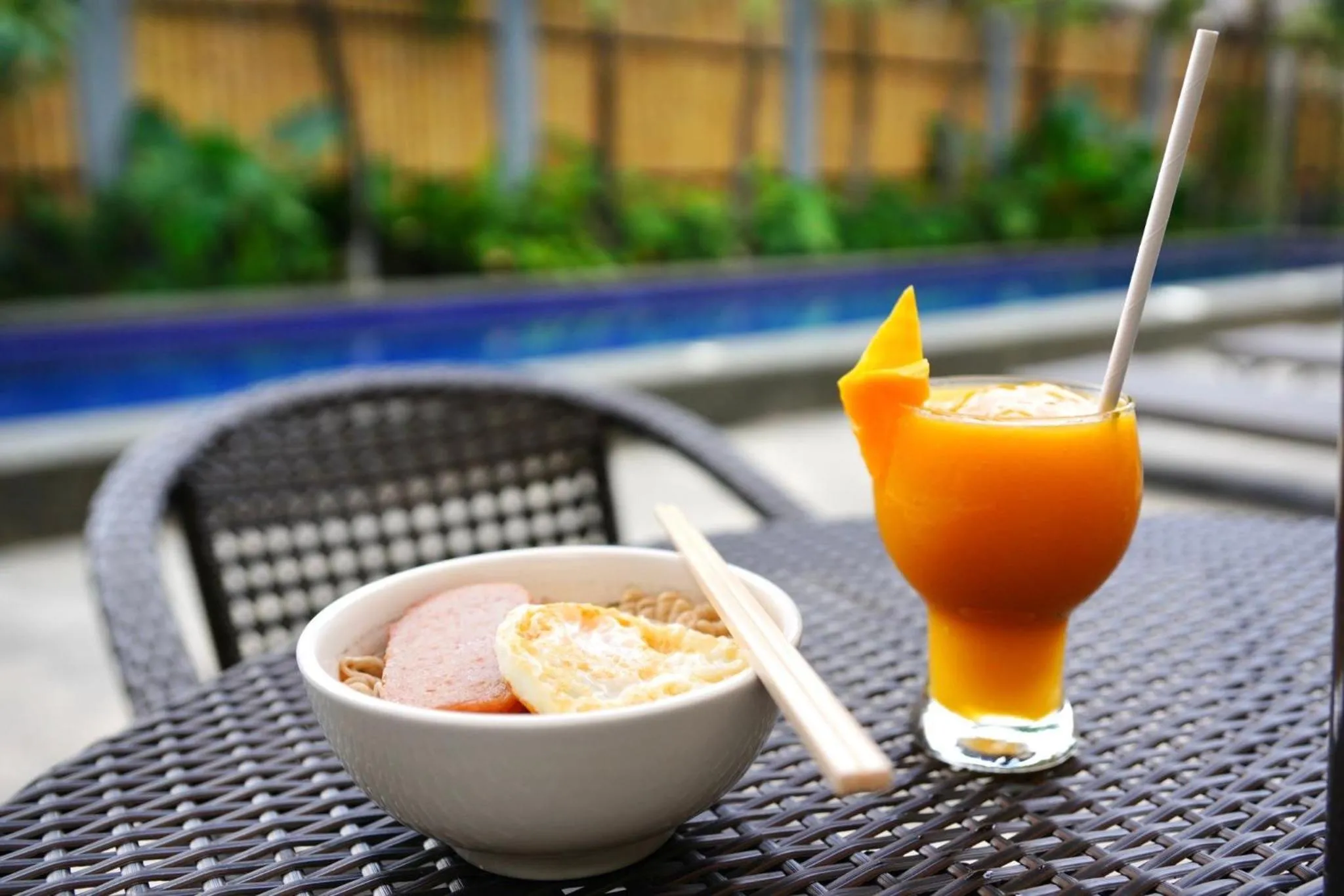 Food and drinks in Mayfair Garden Resort