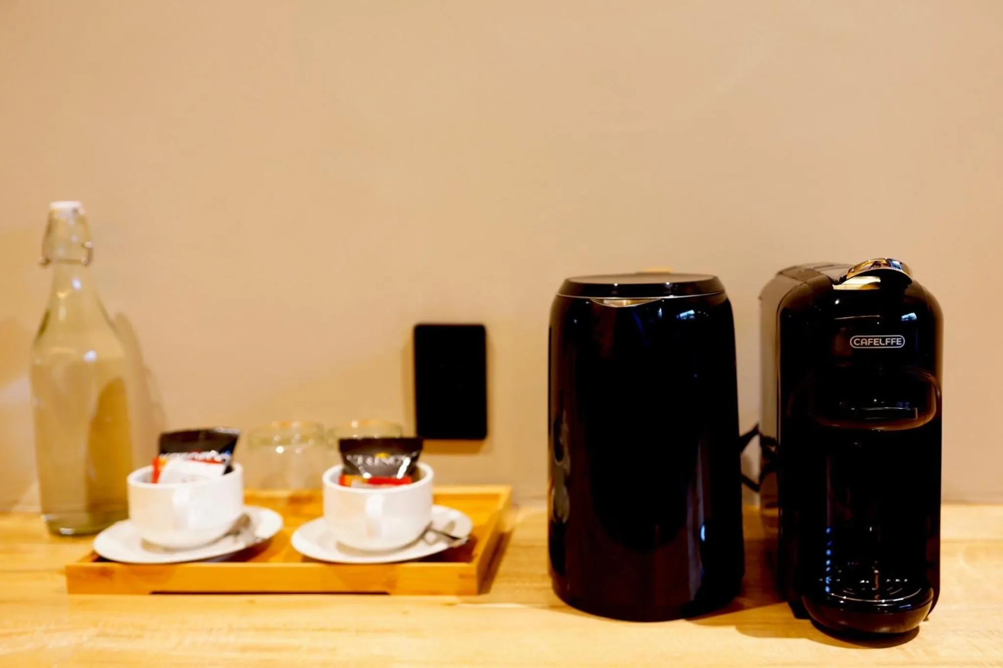 Coffee/tea facilities in Mayfair Garden Resort