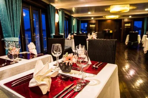 Breakfast in Le Journey Premium Cruise Ha Long