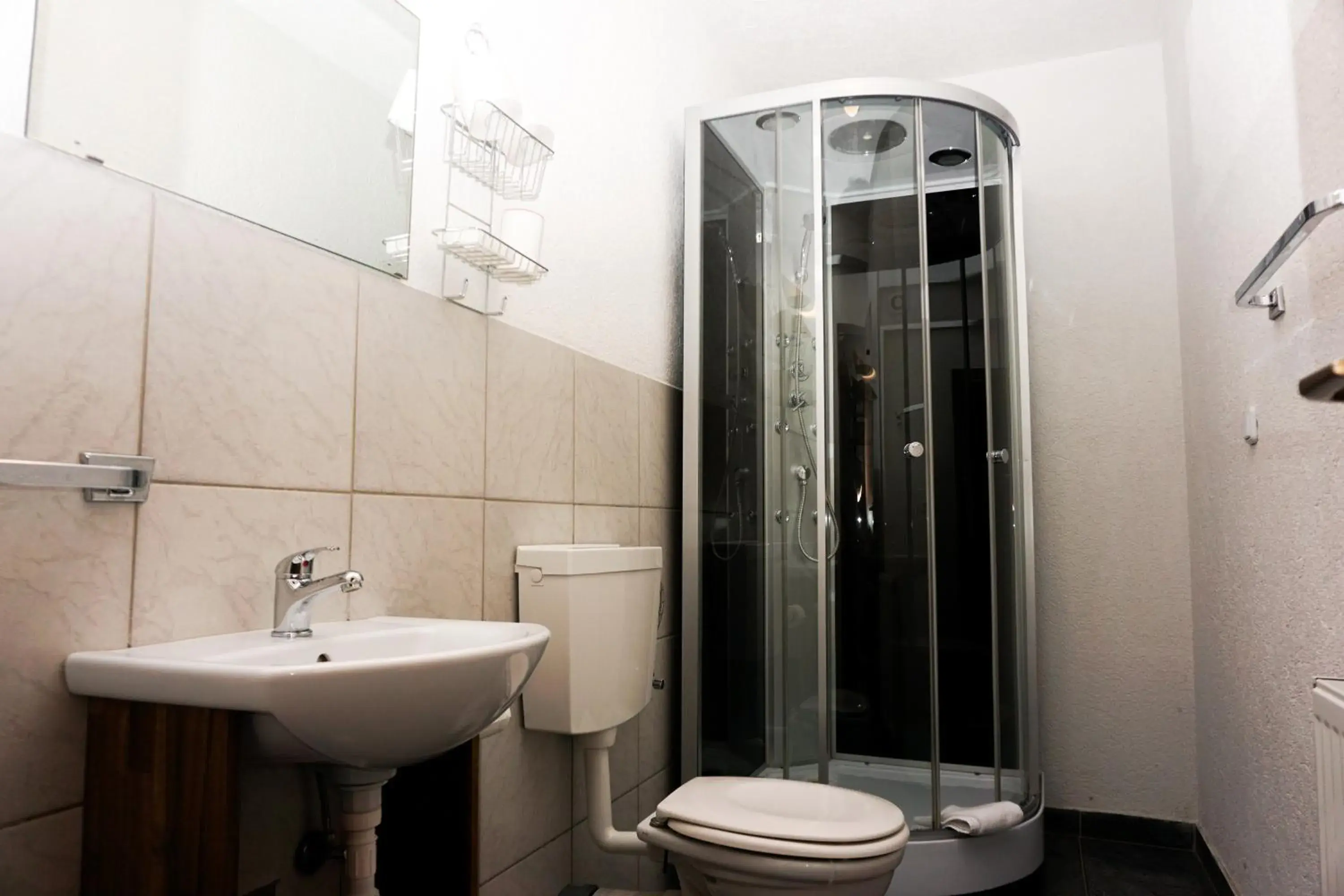 Double Room with Private Bathroom in Hotel Kreuz Double Room with Private Bathroom in Hotel Kreuz