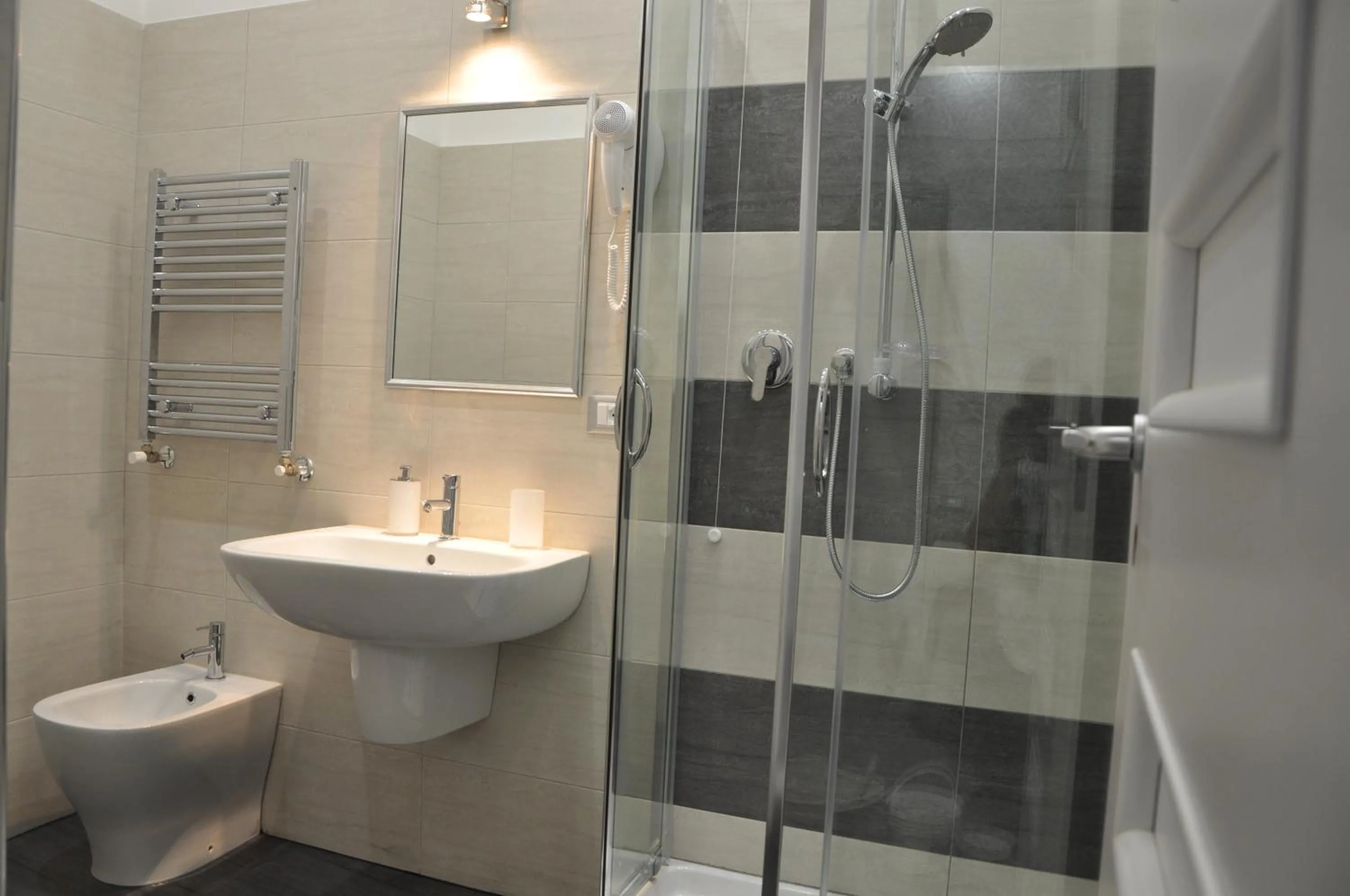 One-Bedroom Apartment in Imperial Relais
