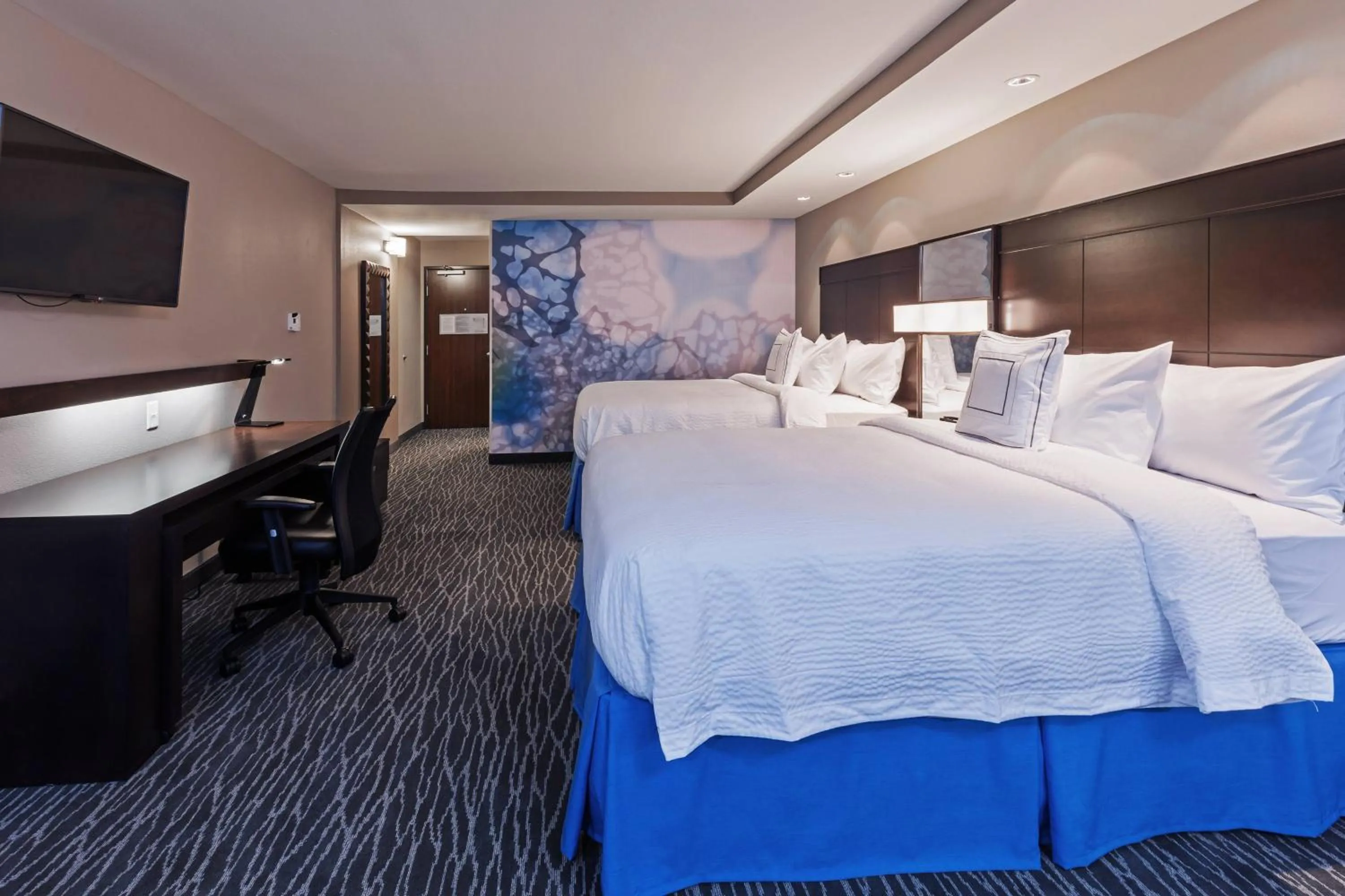 Photo of the whole room, Bed in Courtyard by Marriott Abilene Northeast