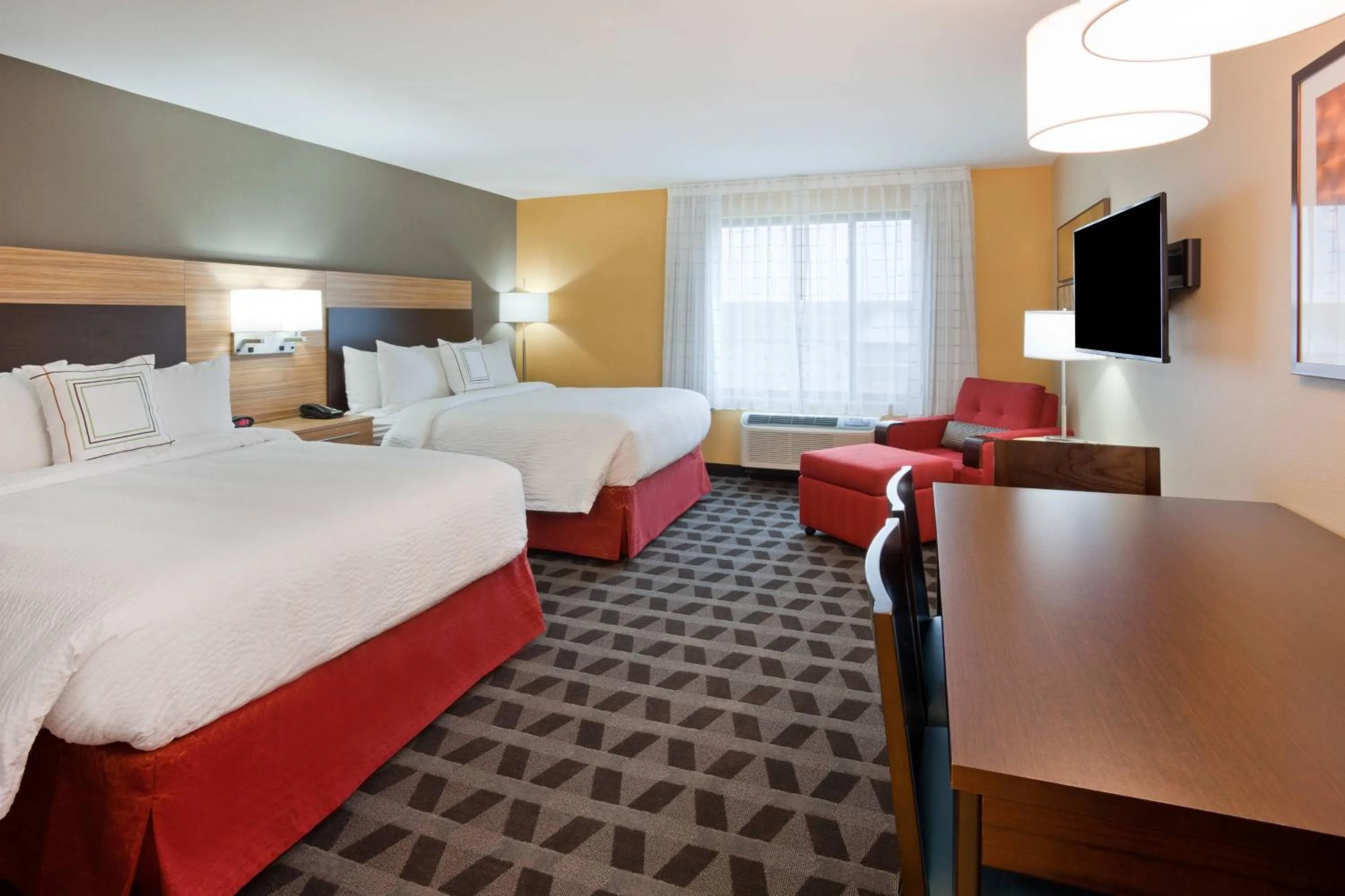 Bedroom, Bed in TownePlace Suites by Marriott Sioux Falls South