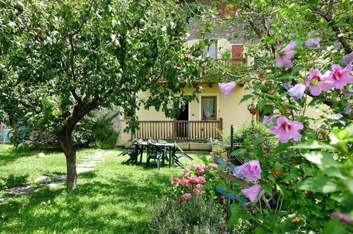 Casa Seez Casa Seez