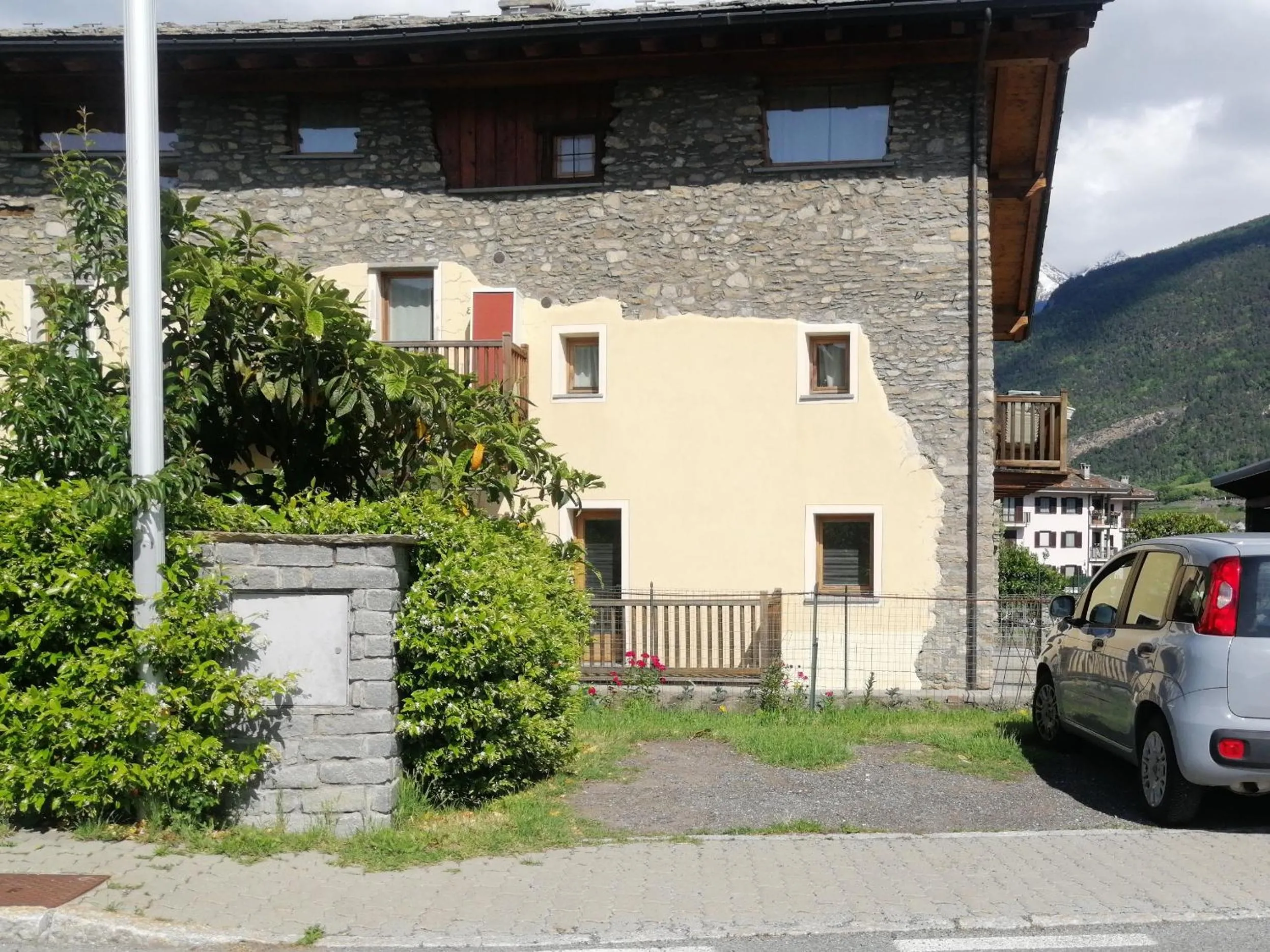 Parking in Casa Seez