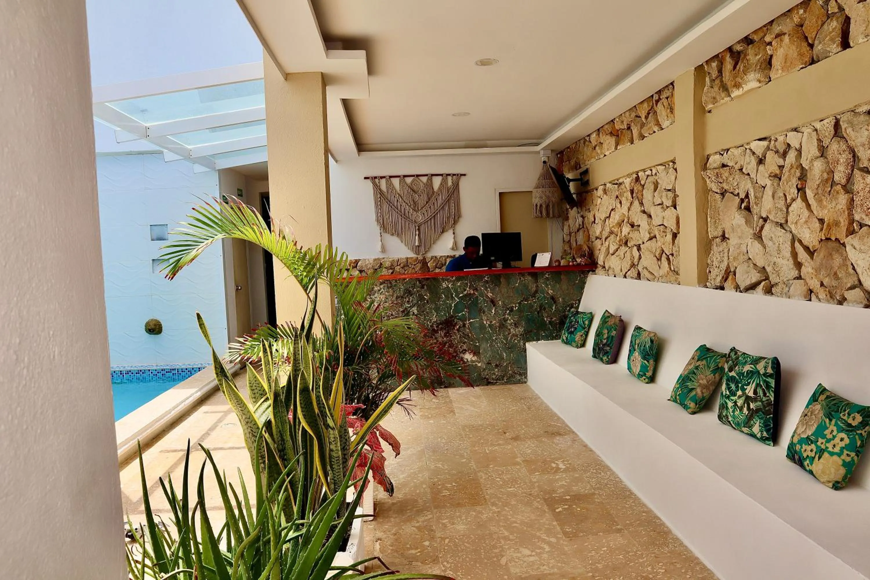 Swimming pool in Open Sea Hotel Cartagena - Frente al mar