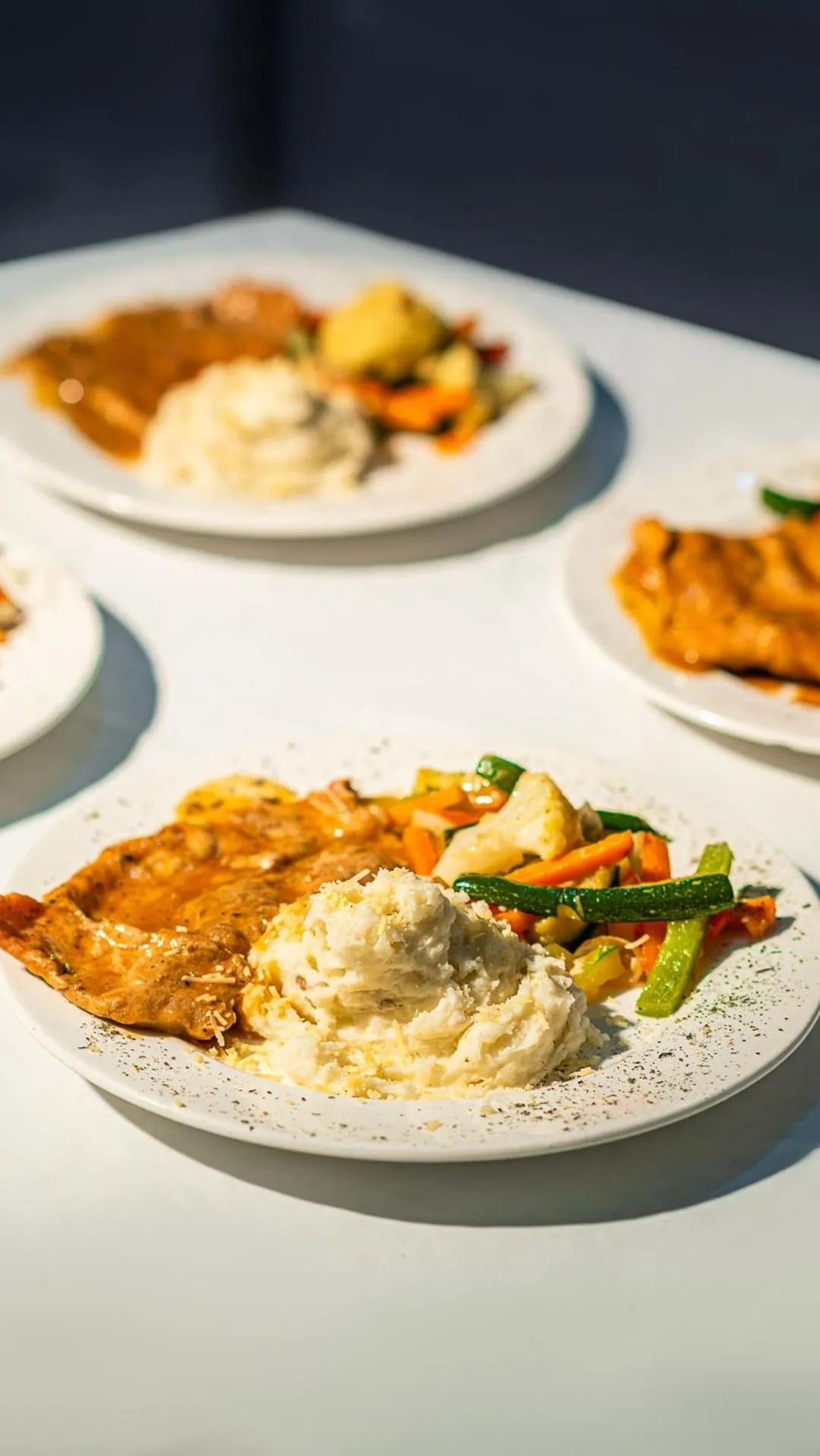 Restaurant/places to eat in Open Sea Hotel Cartagena - Frente al mar