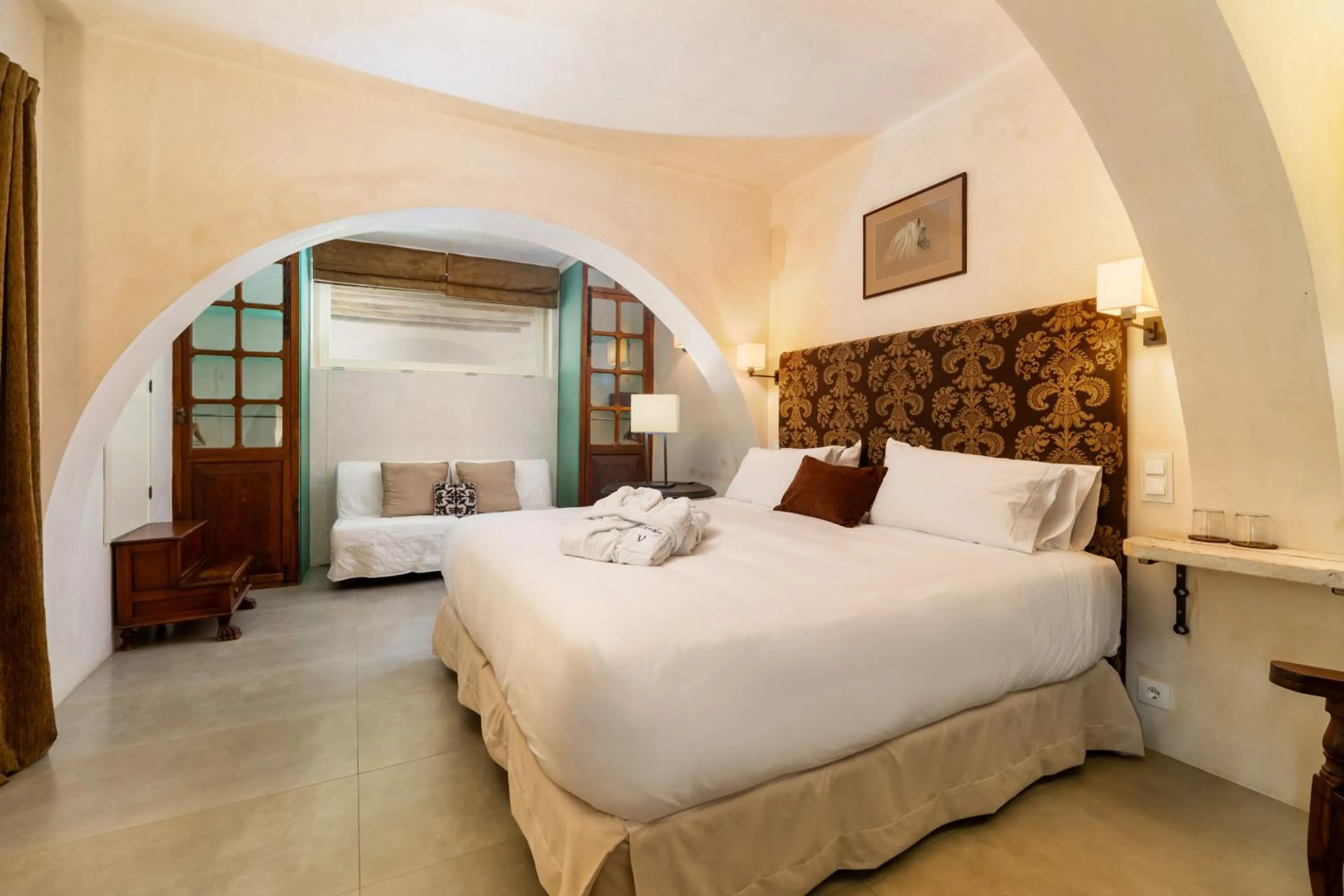 Bed in Hotel Boutique V - by Grupo Tribu