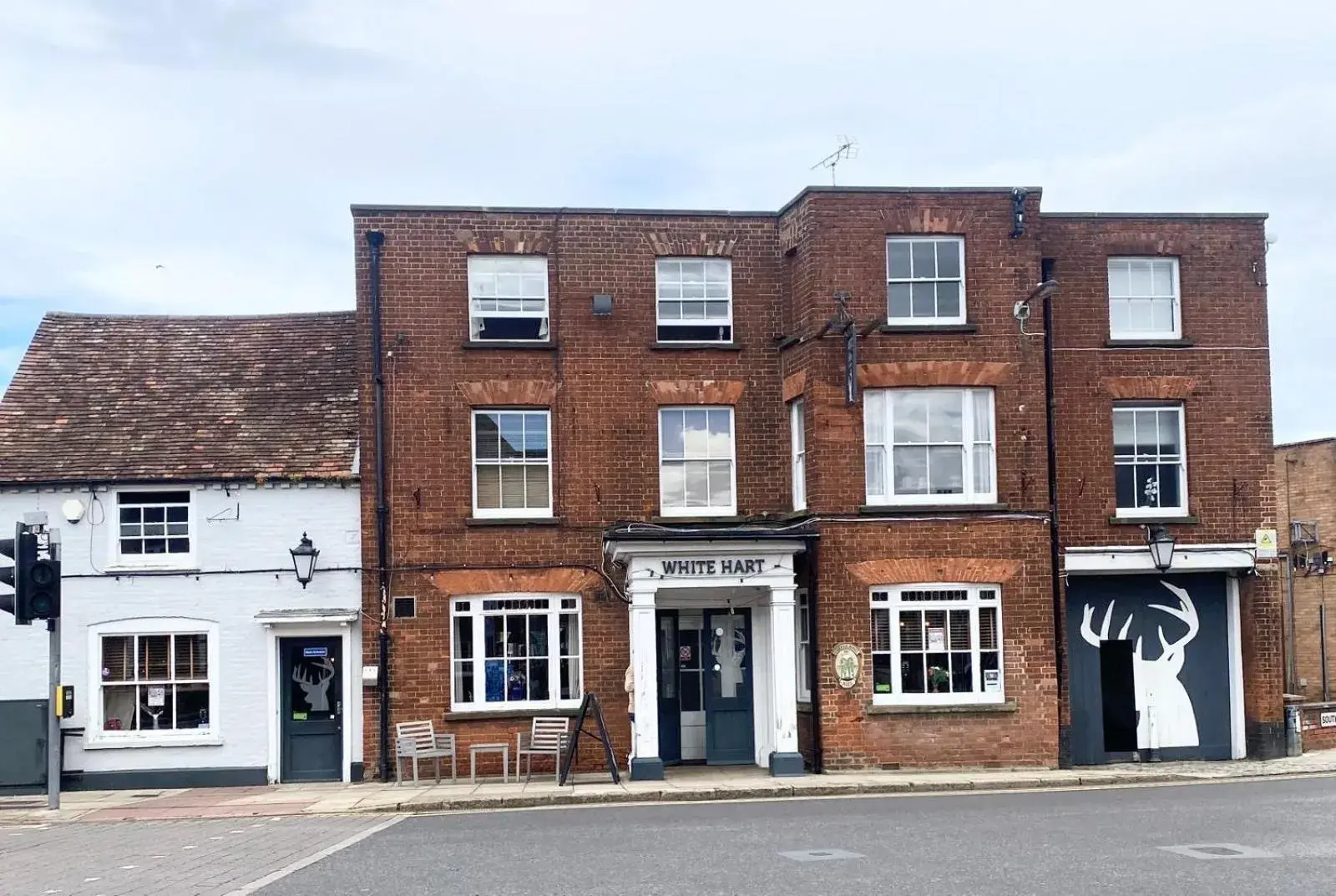 The White Hart Hotel The White Hart Hotel
