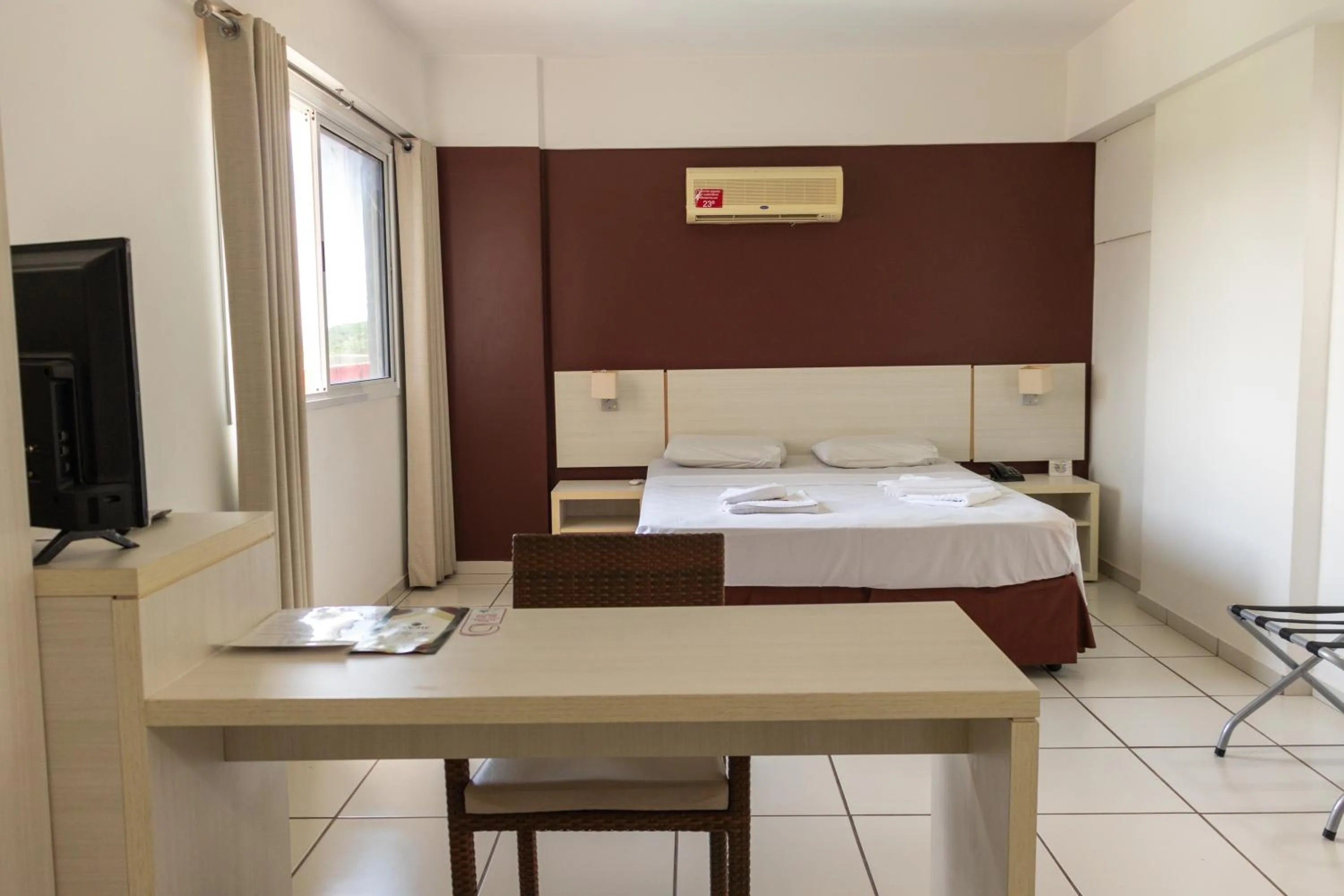 Bedroom, Bed in Pousada do Ipê