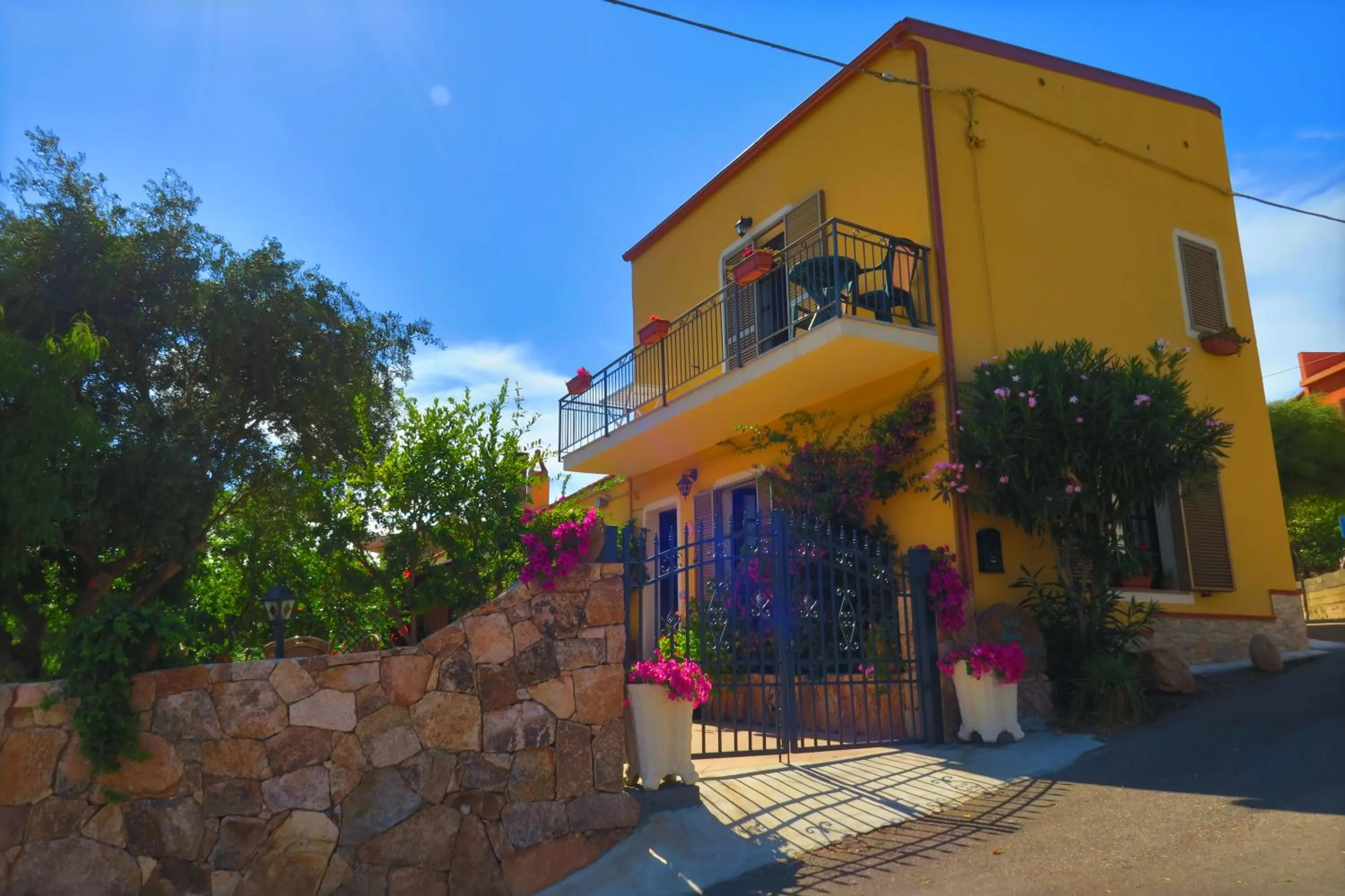 Facade/entrance in B&B Baia Turchese
