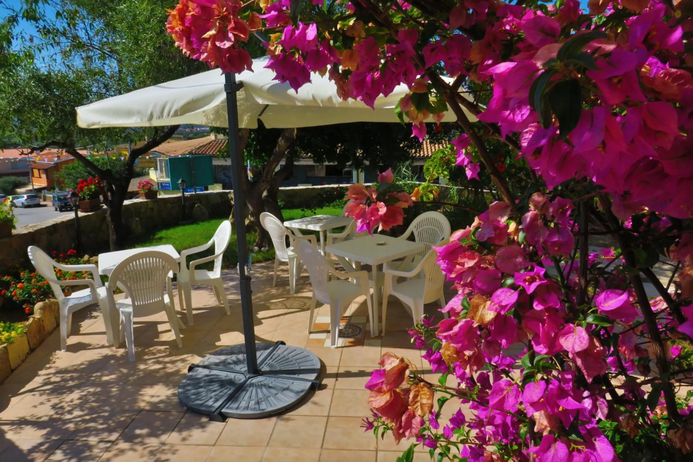Garden view in B&B Baia Turchese