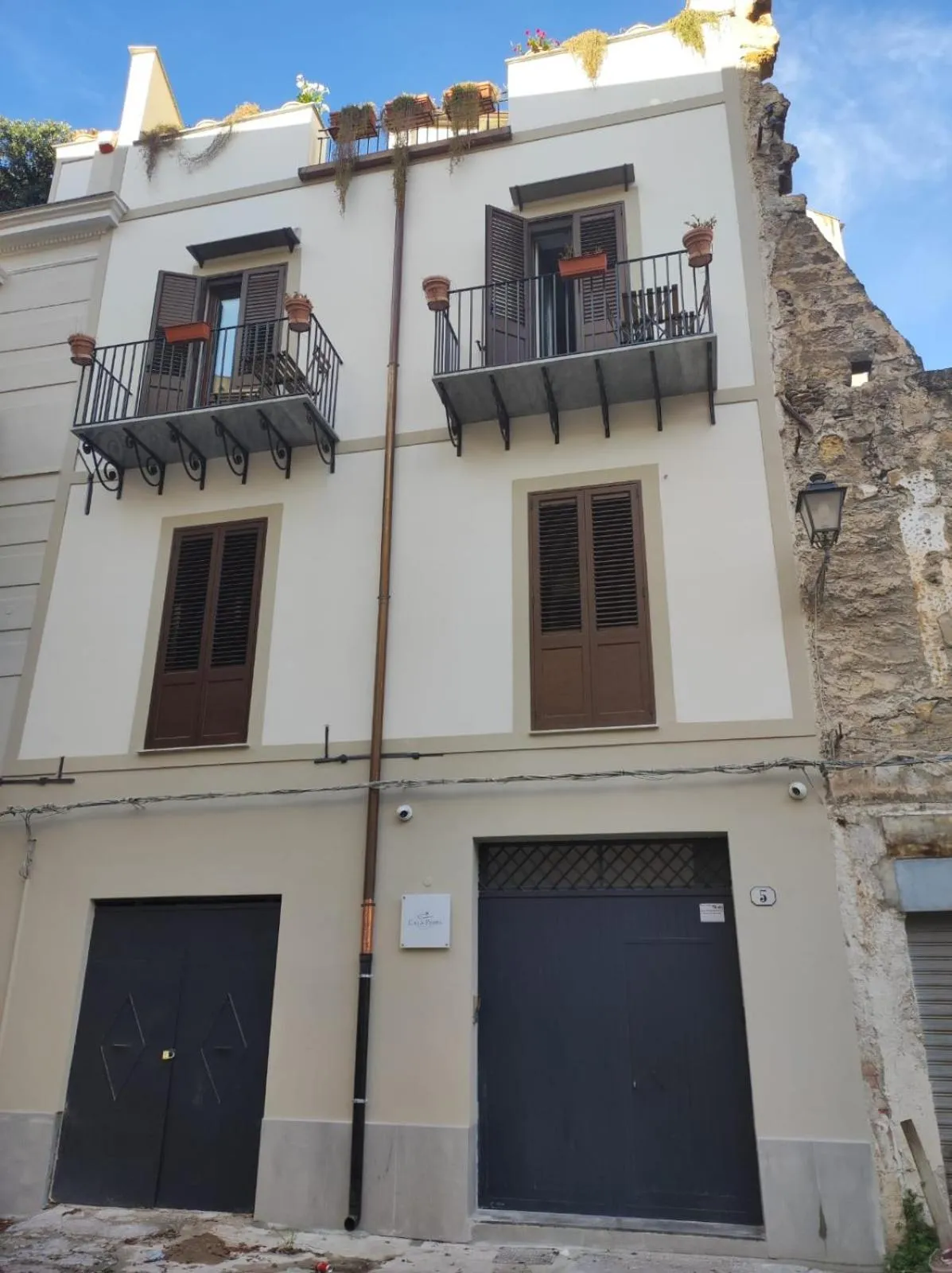 Property building in B&B Cala Peppa