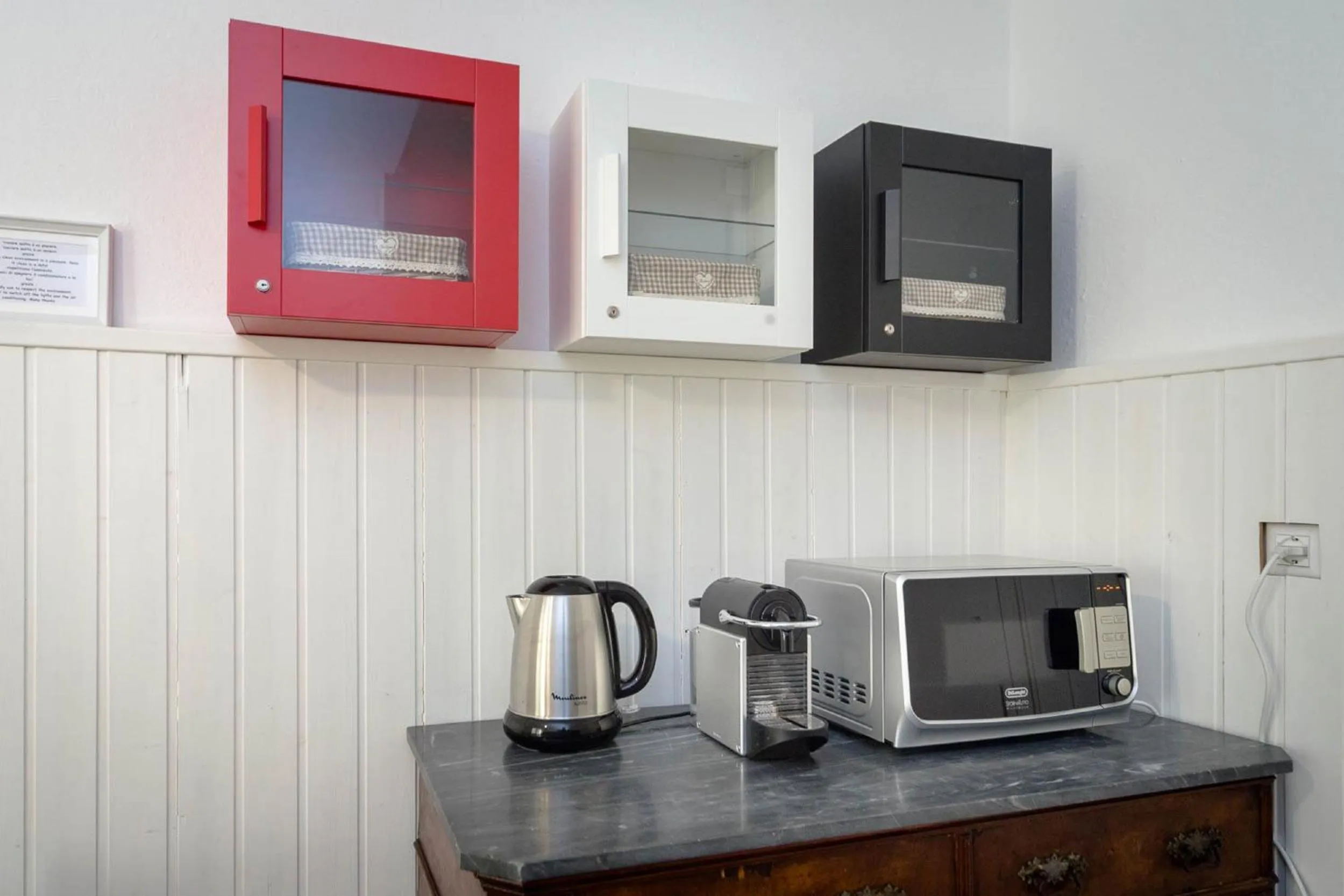 Decorative detail in B&B I Portici Di Sottoripa