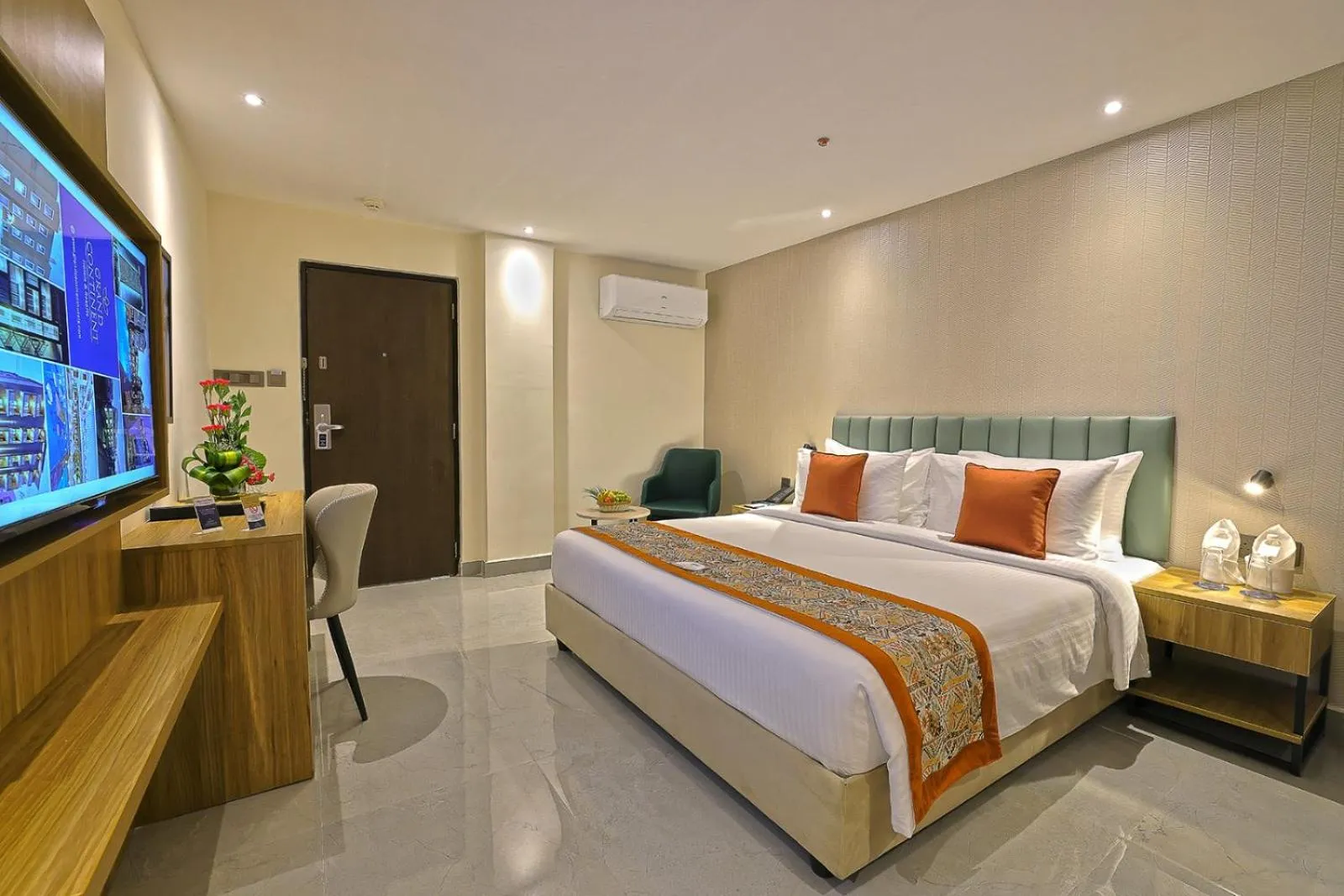 Bed in Hotel Grand Continent Premiere, Banjara Hills, Hyderabad