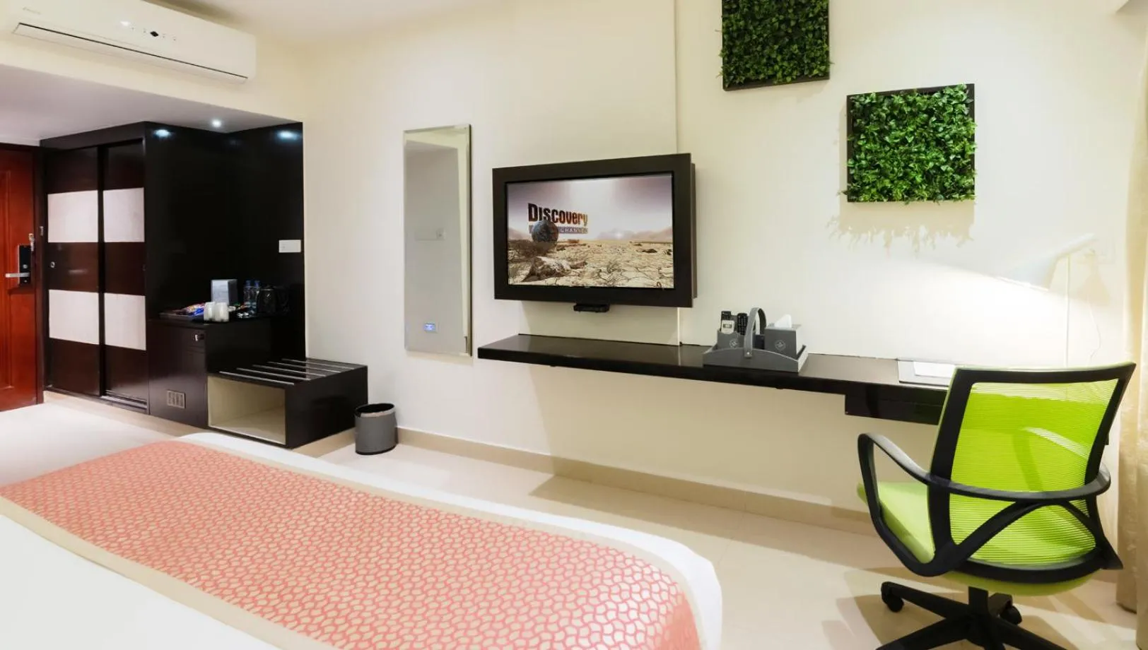 TV and multimedia, Bed in Attide Biz