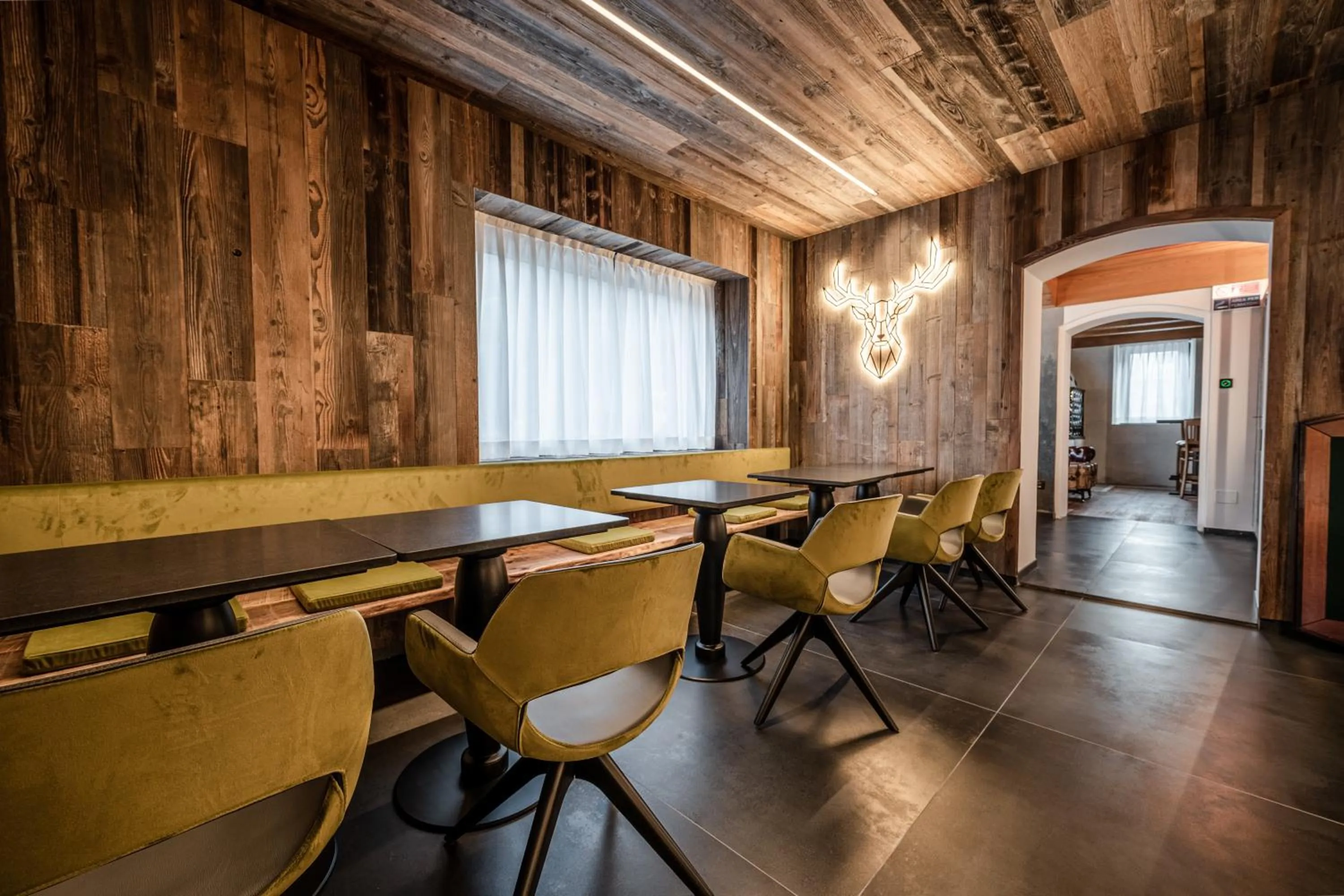 Lounge or bar in Hotel Ravelli Luxury Spa