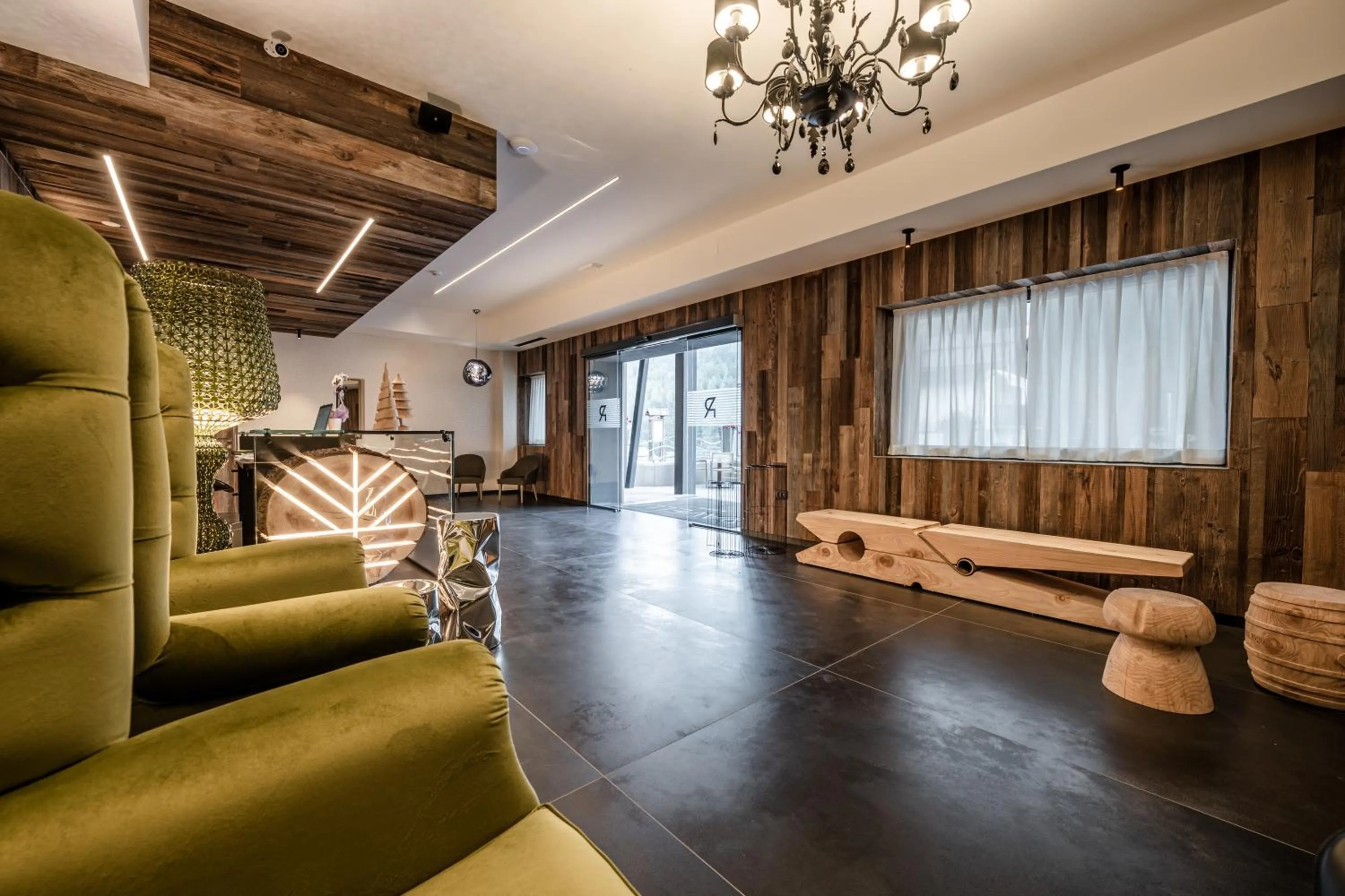 Lobby or reception in Hotel Ravelli Luxury Spa