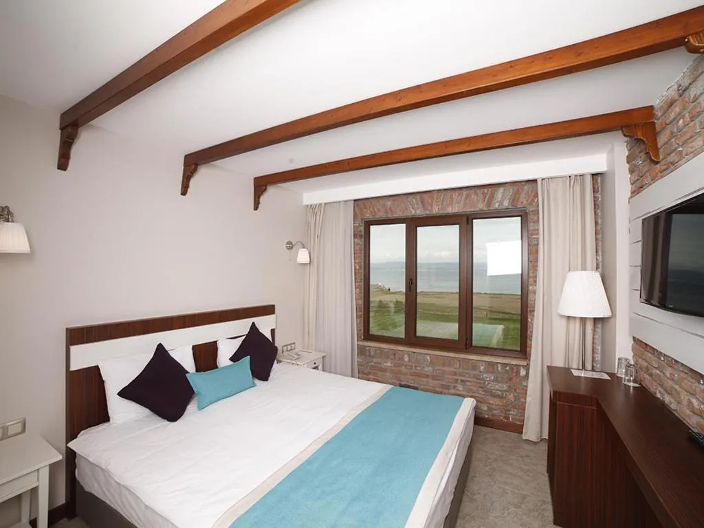 Bed in Hotel Milestone1915