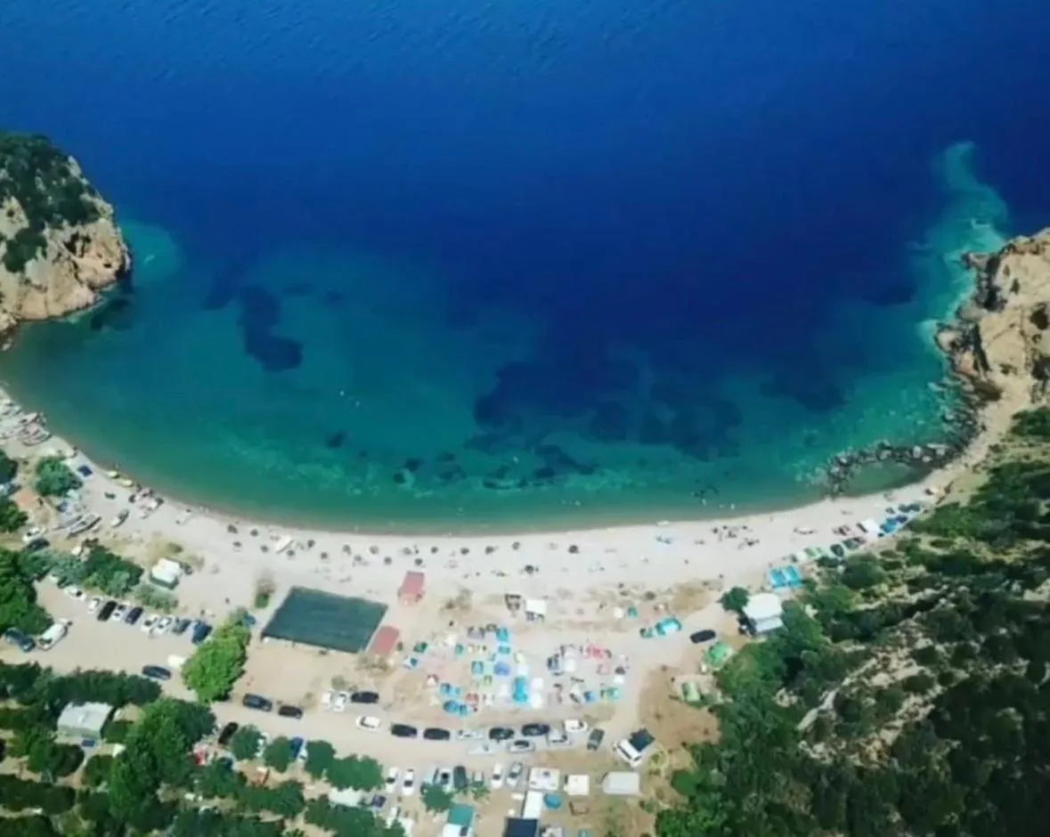 Diving in Hotel Milestone1915