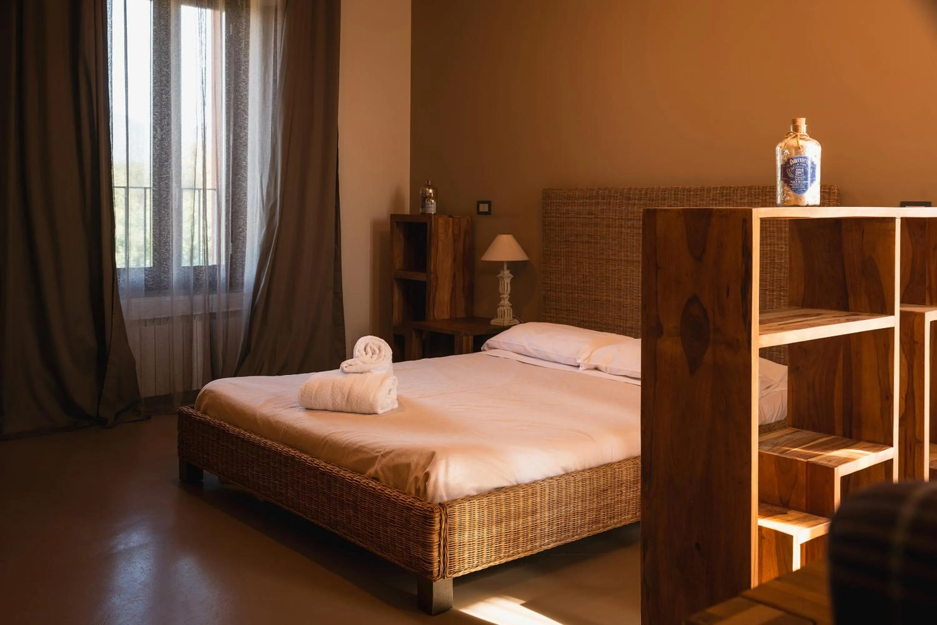 Bedroom, Bed in Equirelais