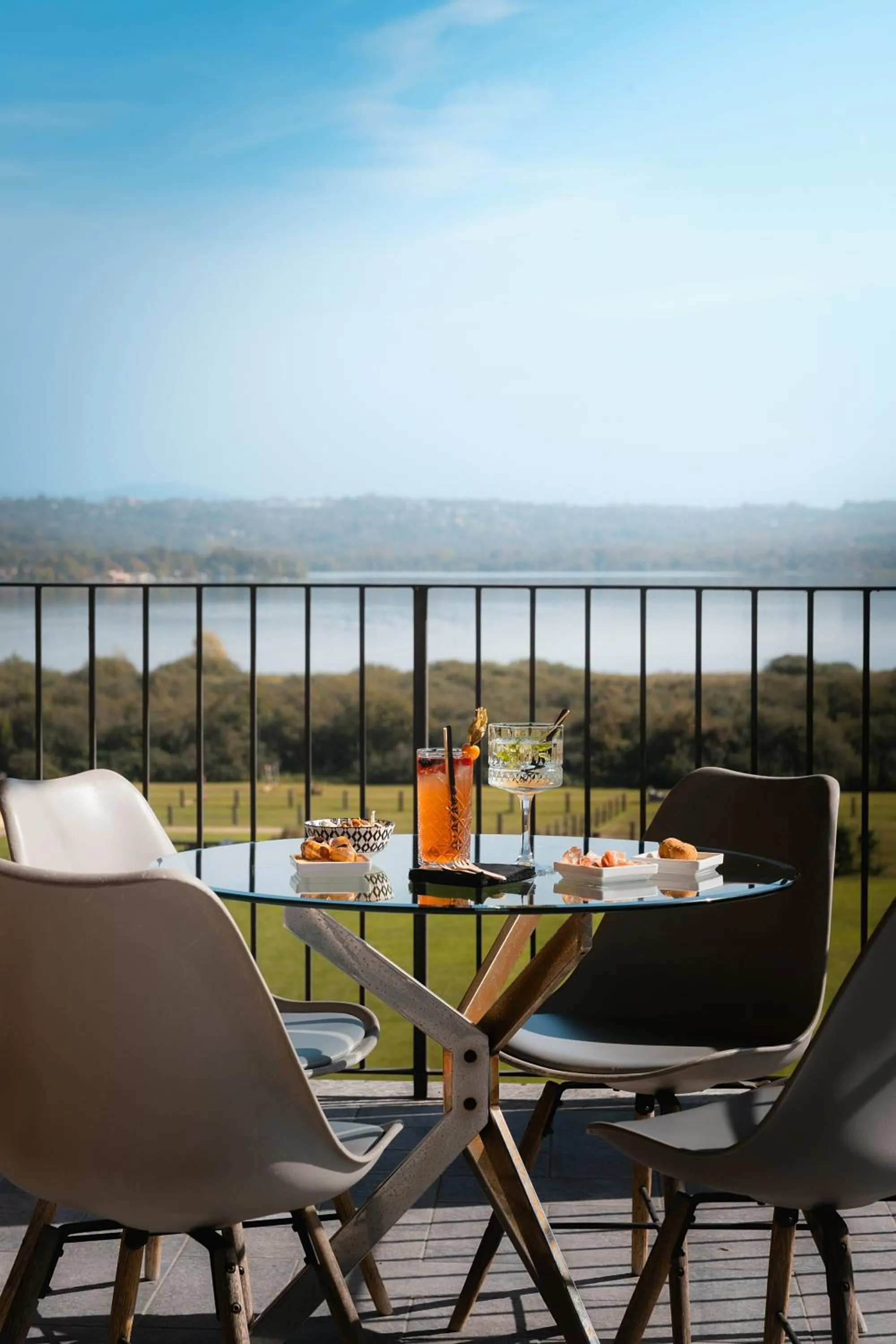 Restaurant/places to eat in Equirelais