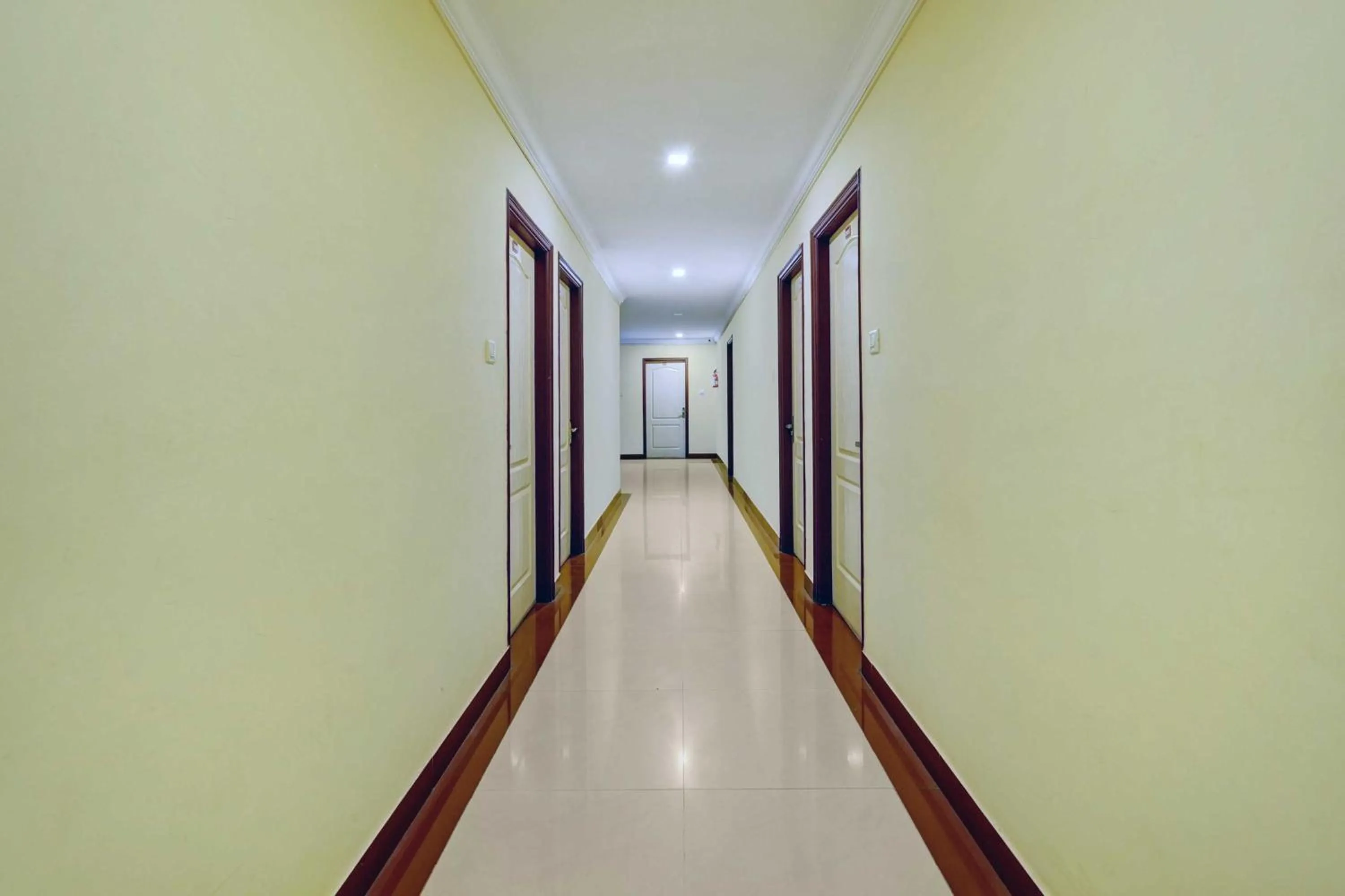 Lobby or reception in Hotel O Bangalore Royal Meenakshi Mall