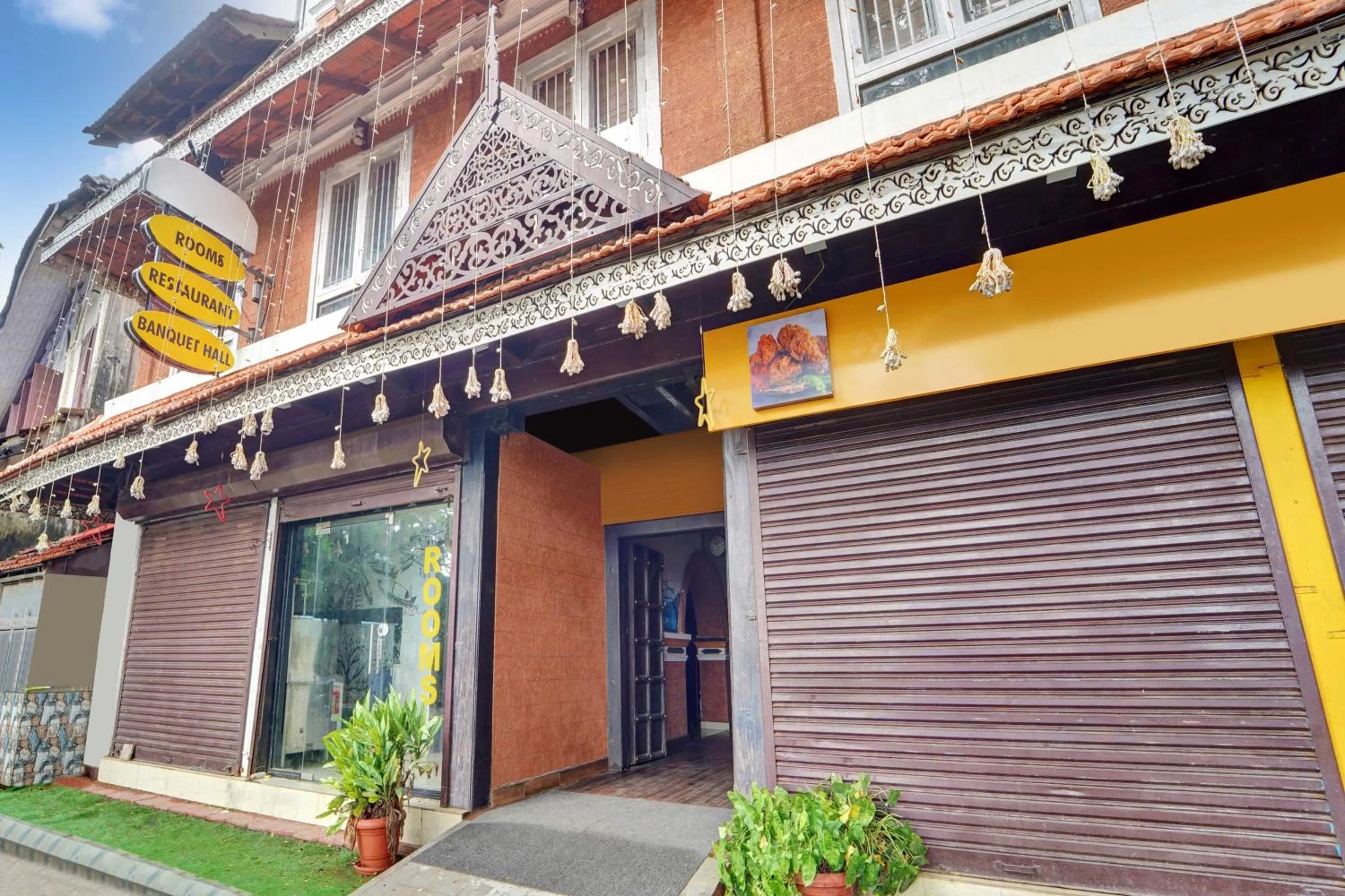 Facade/entrance in Hotel O Vasco D'Gama Square