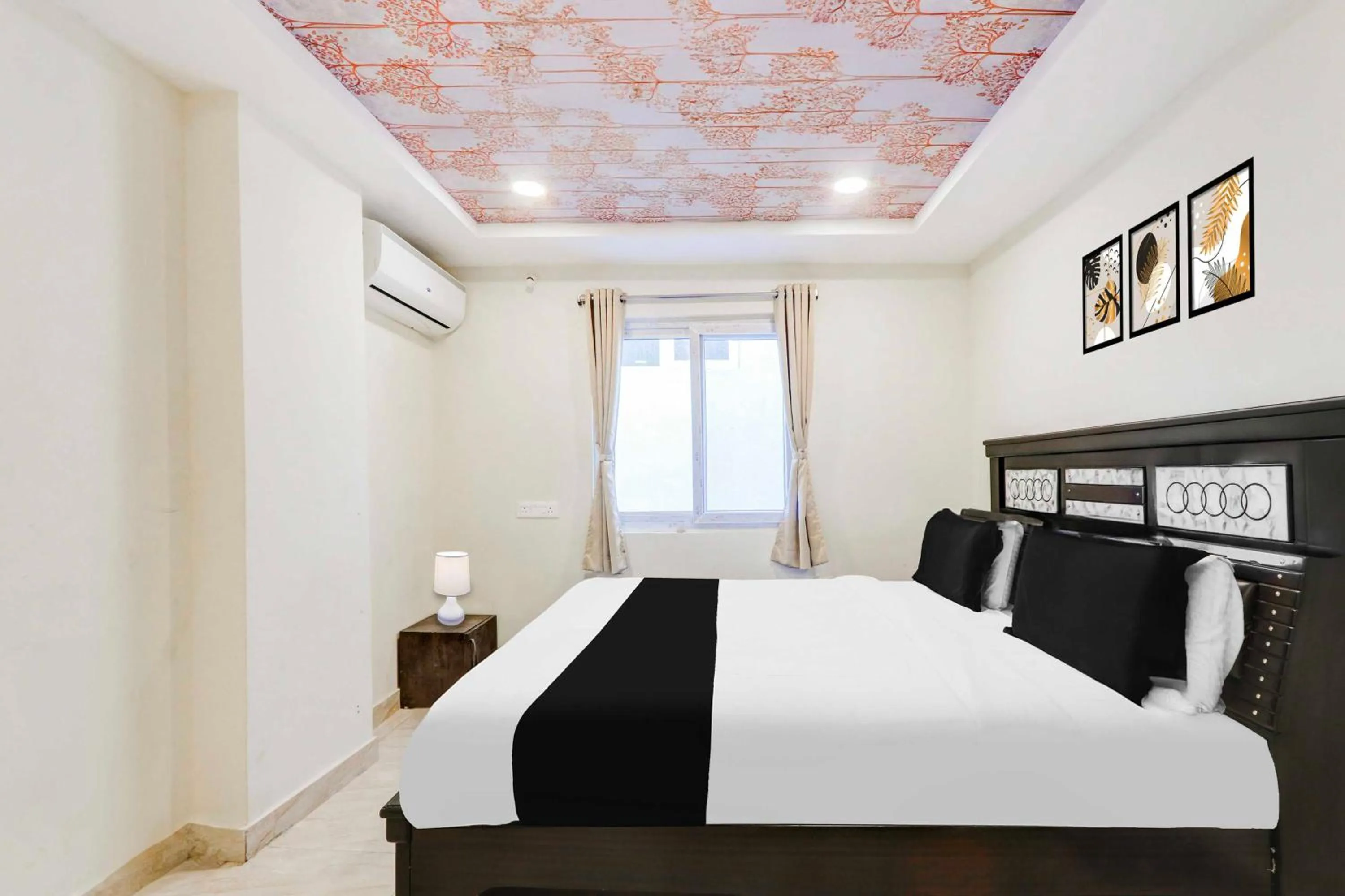 Bedroom, Bed in Hotel O Warangal Central Station