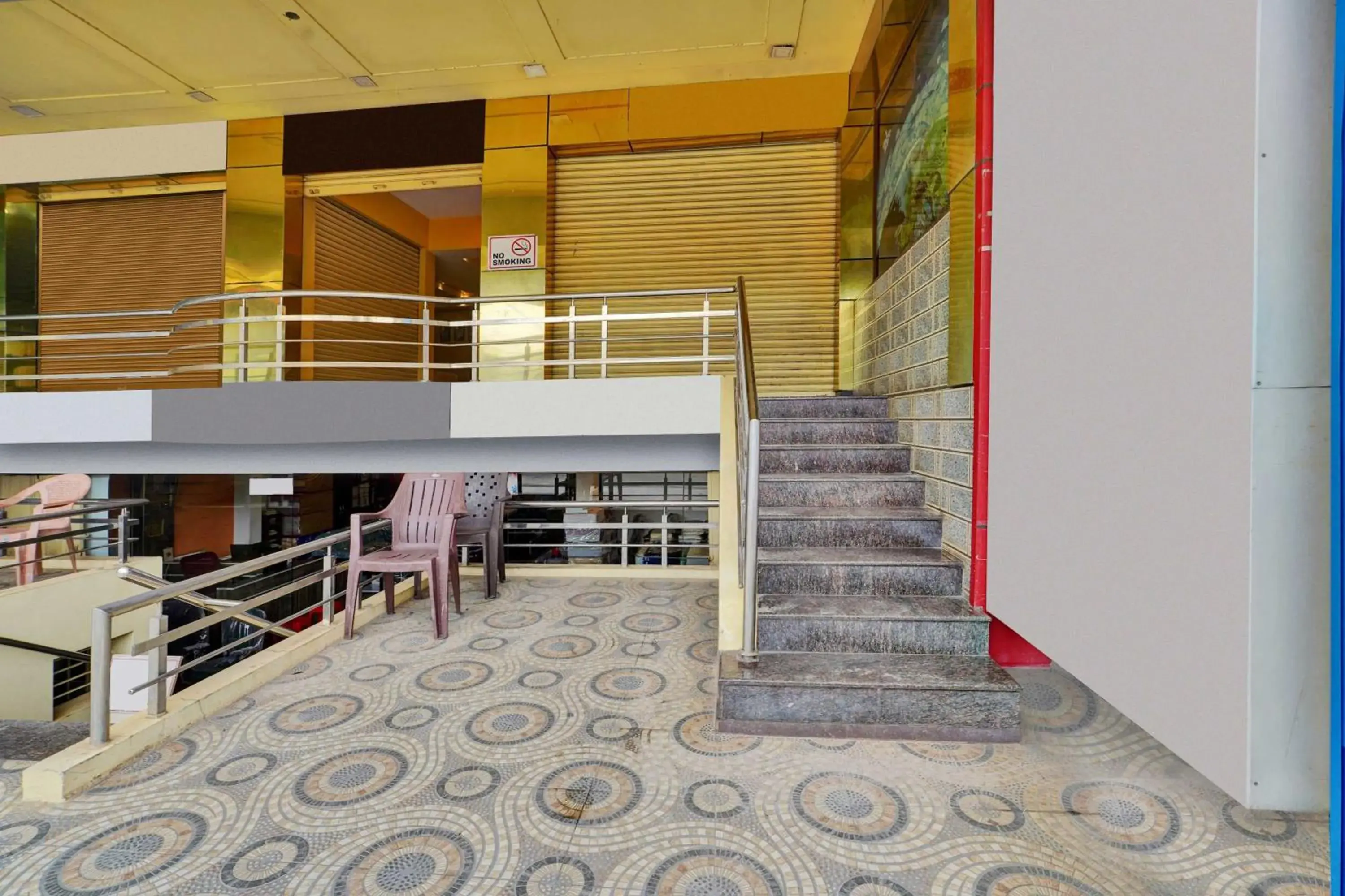 Facade/entrance in Hotel O Kushal Nagar Near KSRTC Bus Stand Facade/entrance in Hotel O Kushal Nagar Near KSRTC Bus Stand