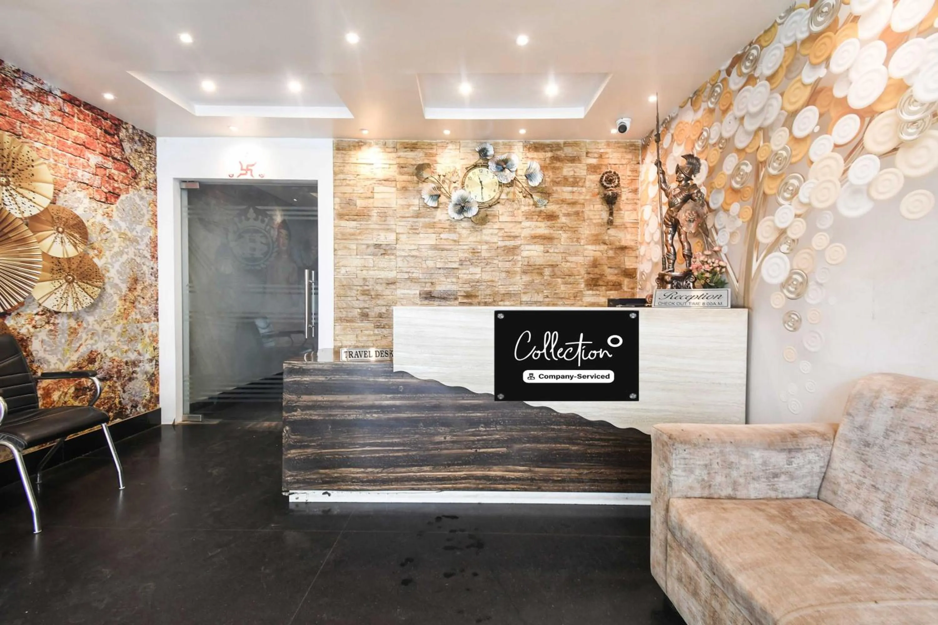 Lobby or reception in Hotel O Puri Shri Jagannatha Temple