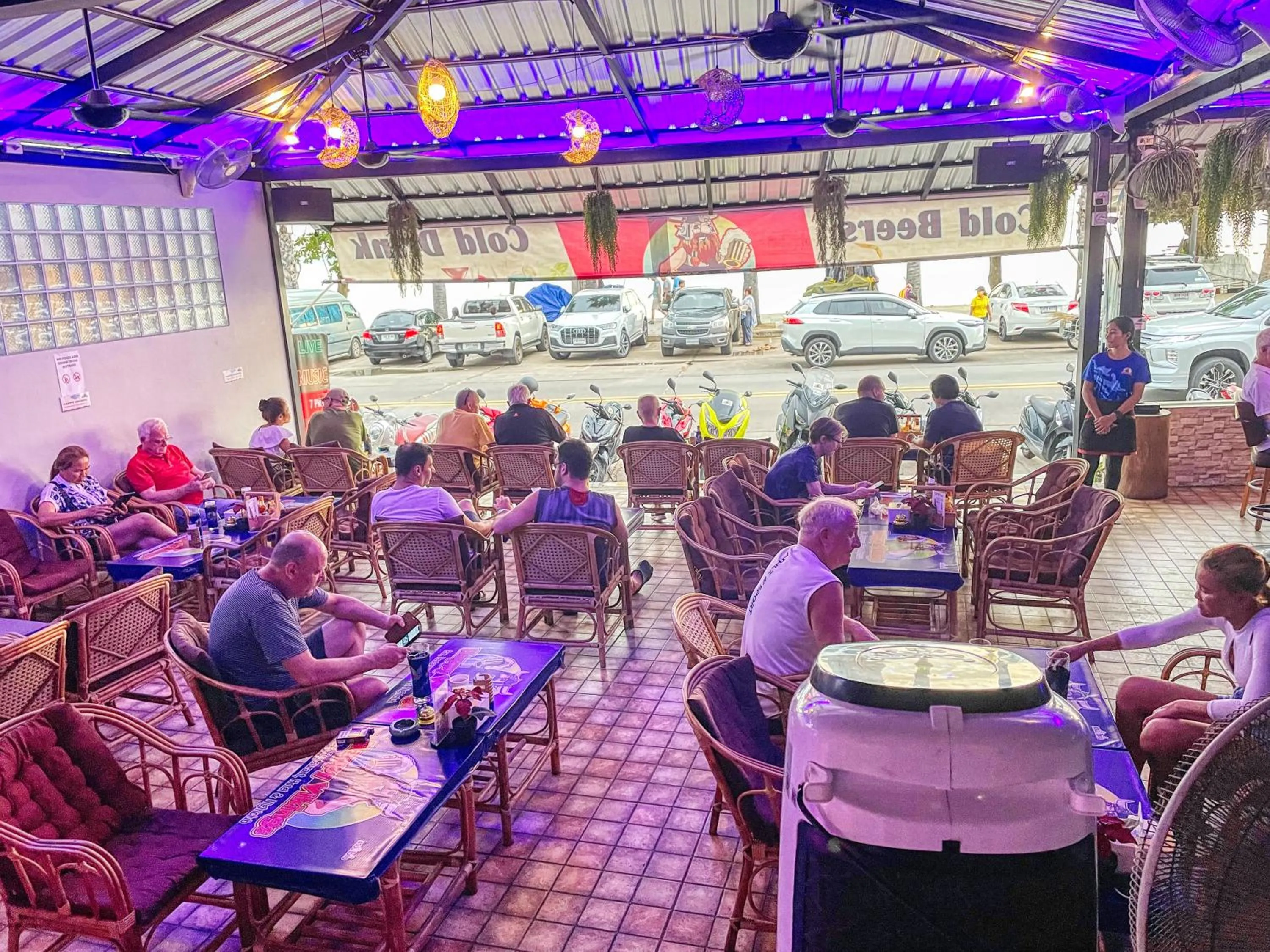 Restaurant/places to eat in Happy Vikings - Beachfront