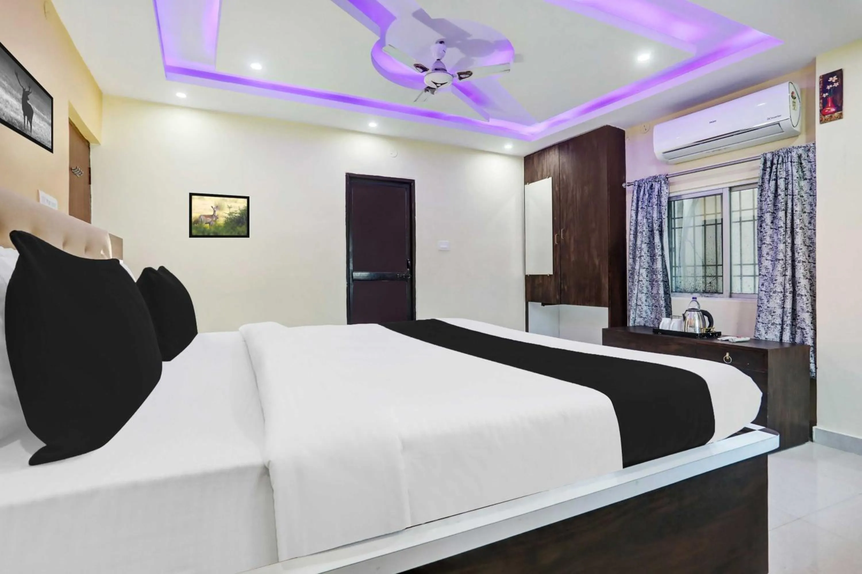 Hotel O Danapur Near Railway Station