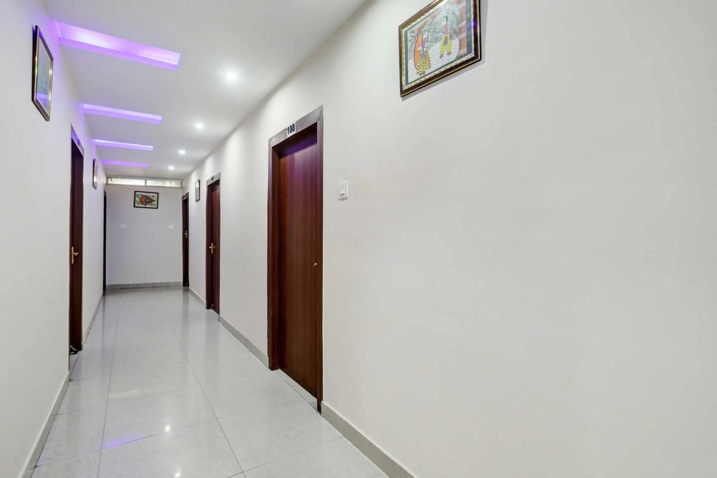 Lobby or reception in Hotel O Danapur Near Railway Station