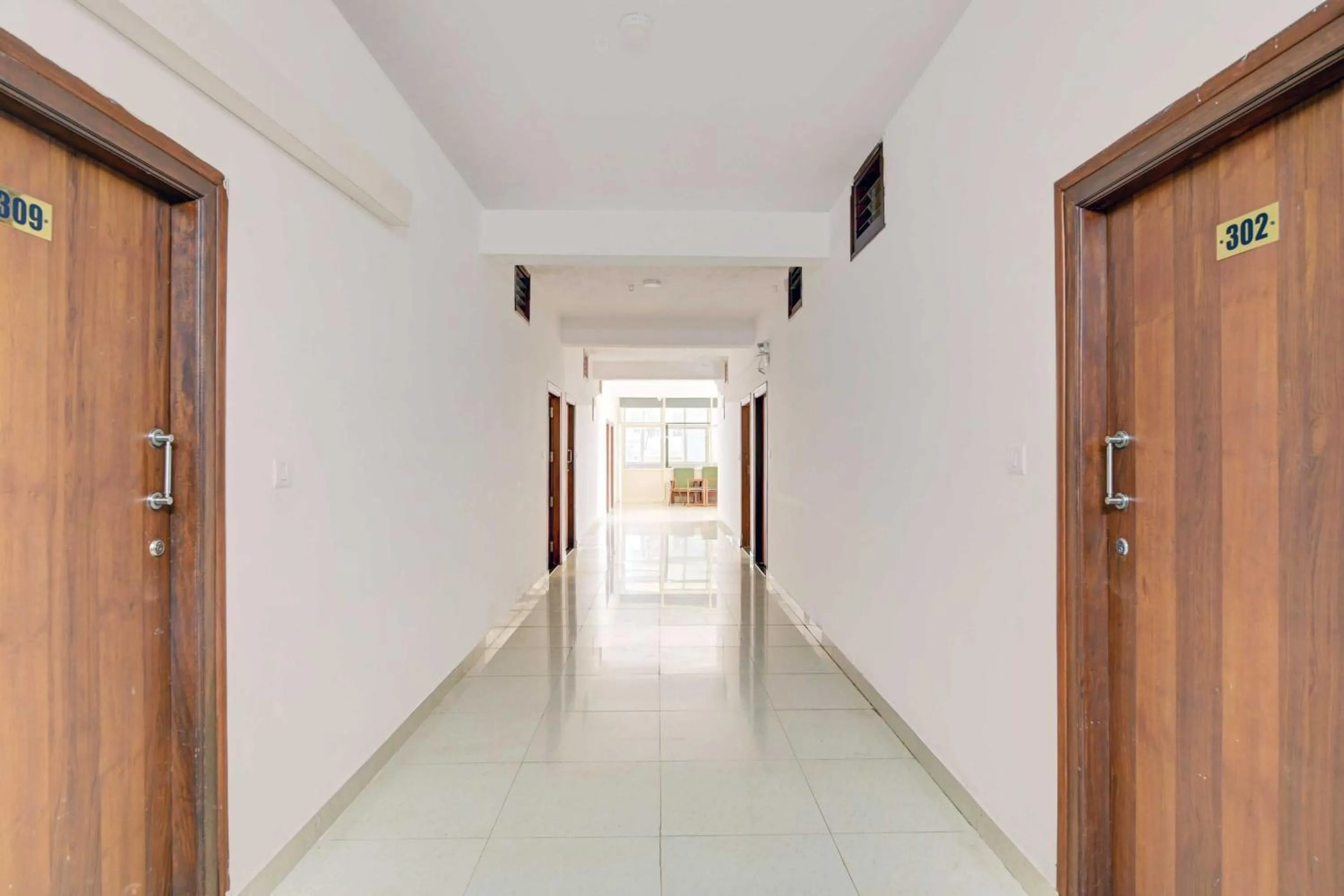 Lobby or reception in Hotel O KSRTC Madikeri Bus Terminal