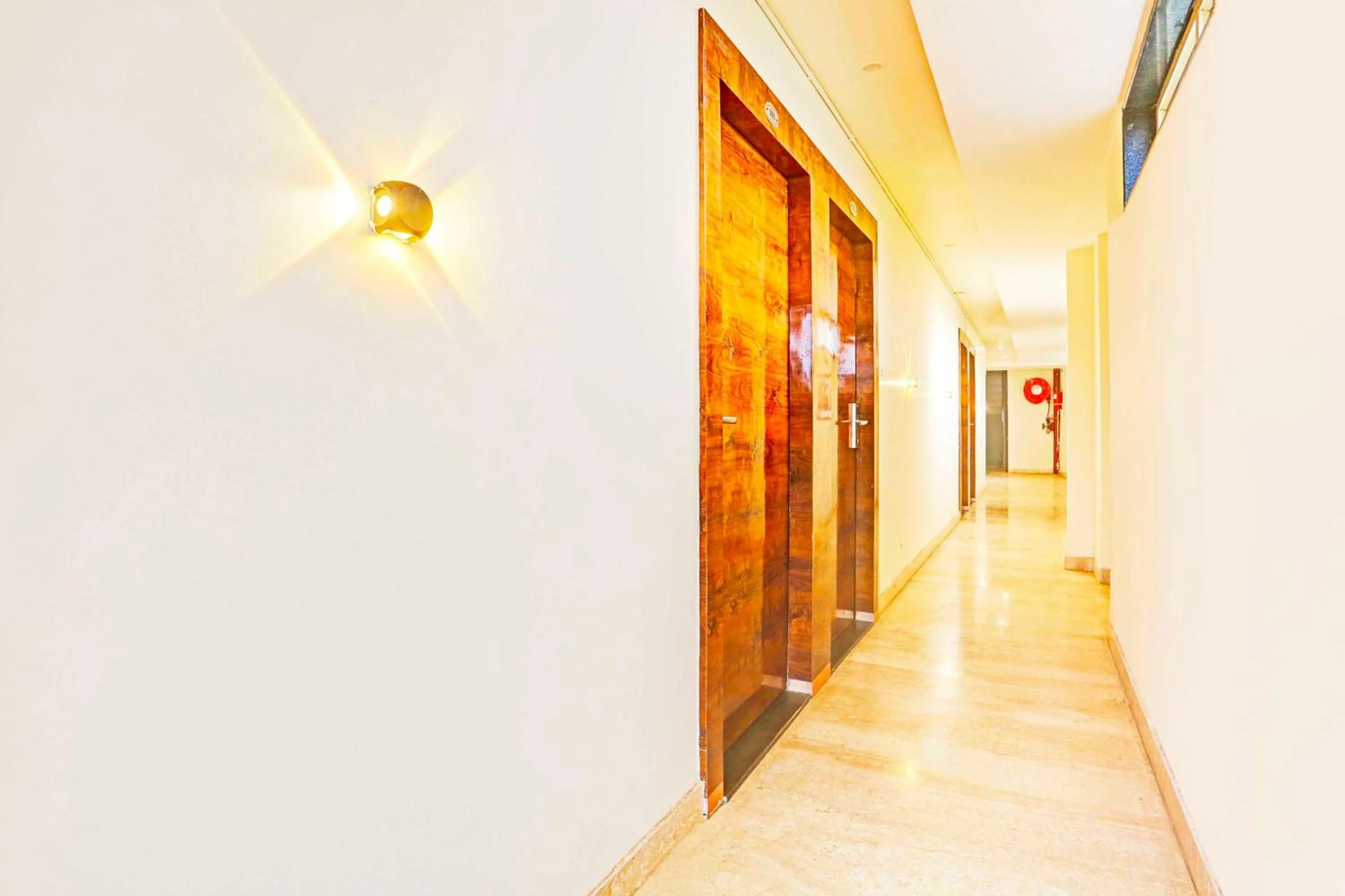 Lobby or reception in Hotel O Phalka Bazaar Gwalior