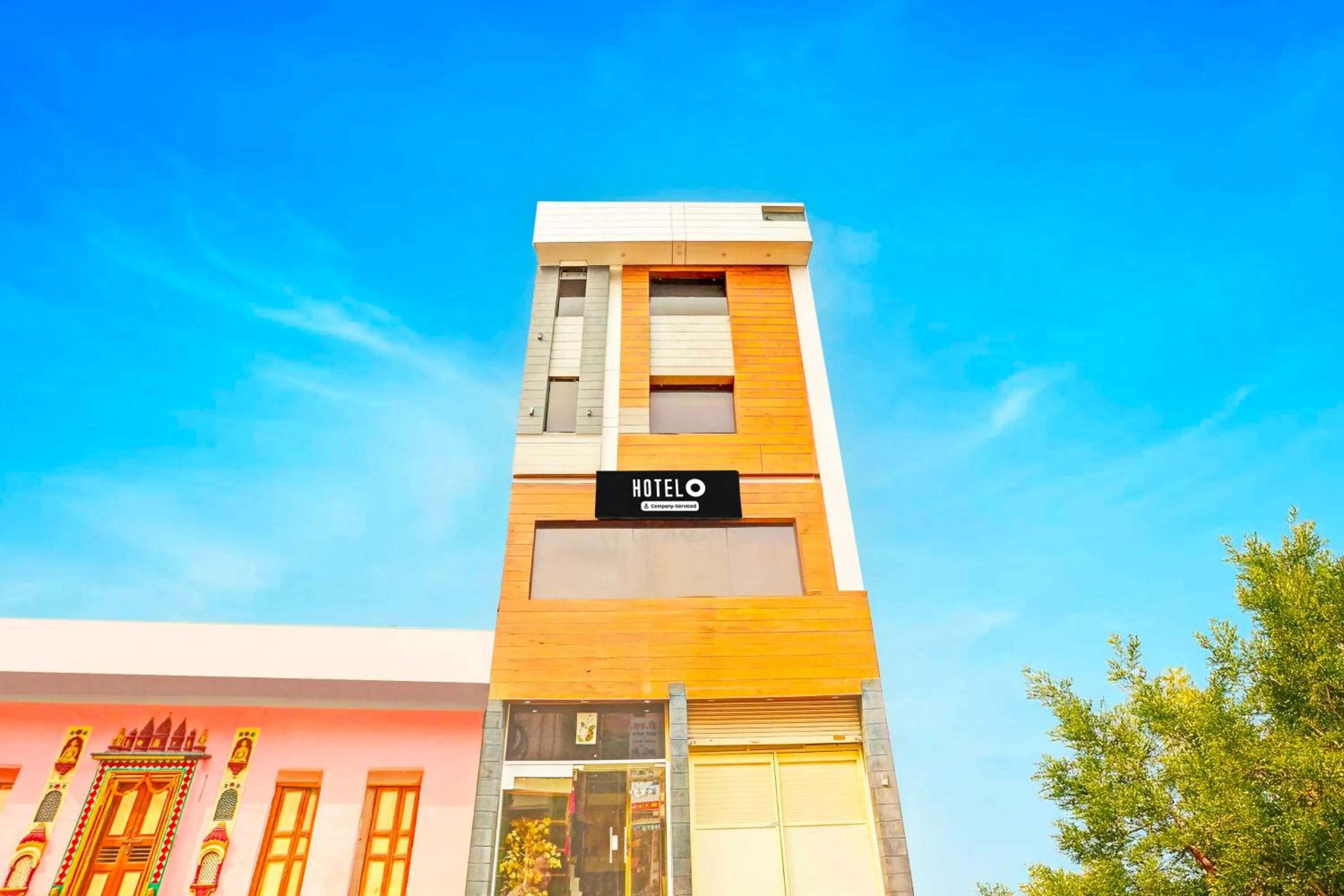 Facade/entrance in Hotel O Phalka Bazaar Gwalior