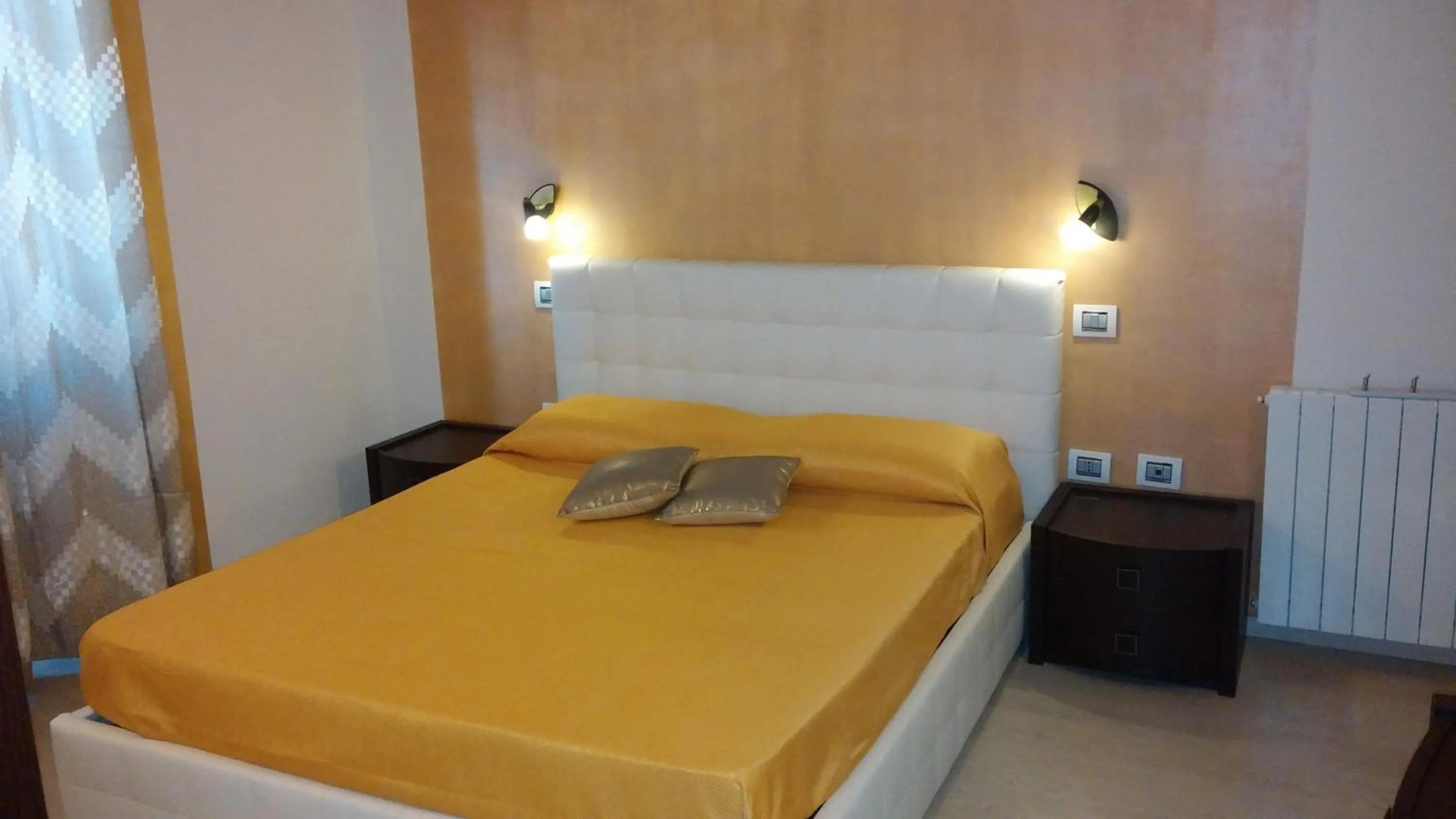 Bed in Antico Centro Quartu