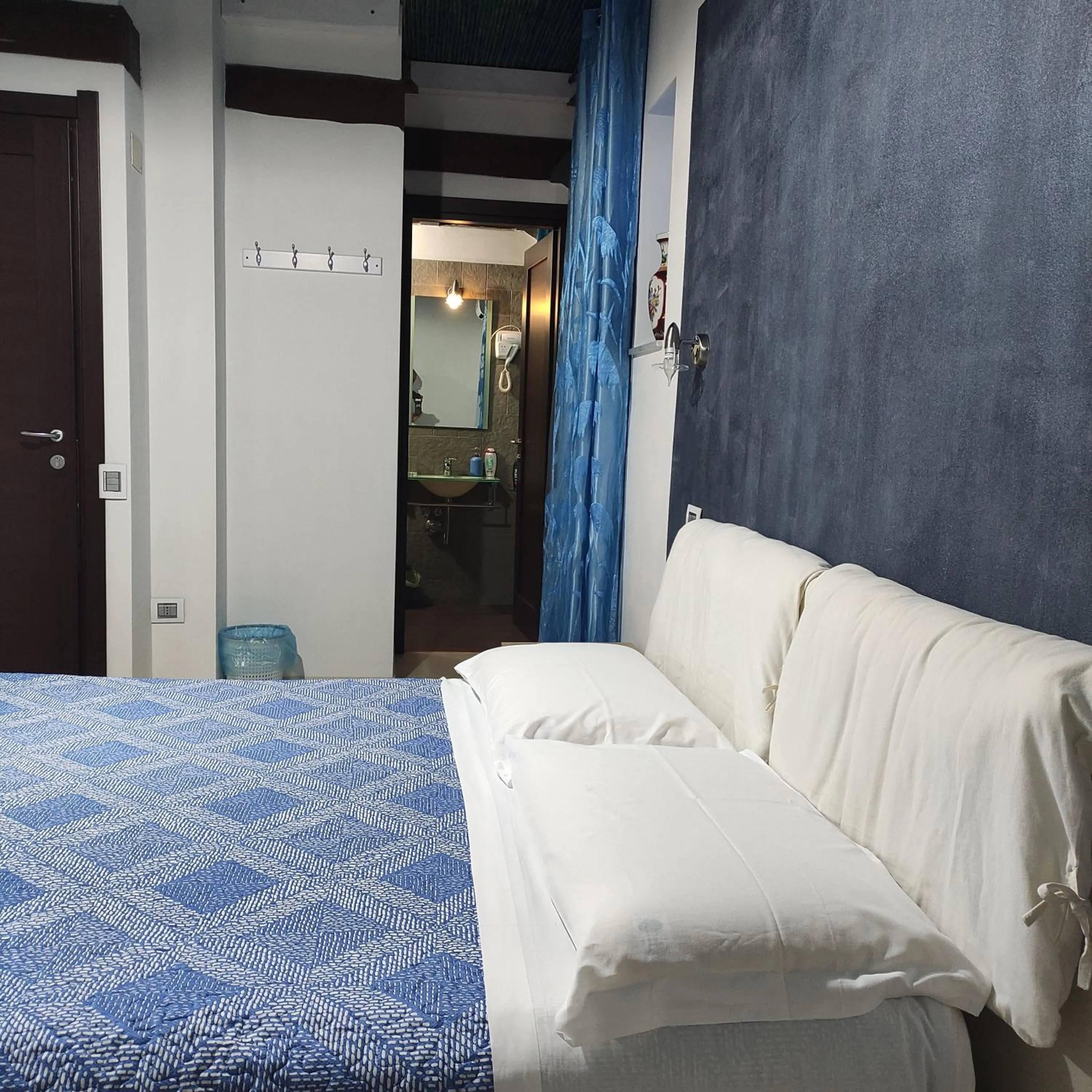 Bed in Antico Centro Quartu