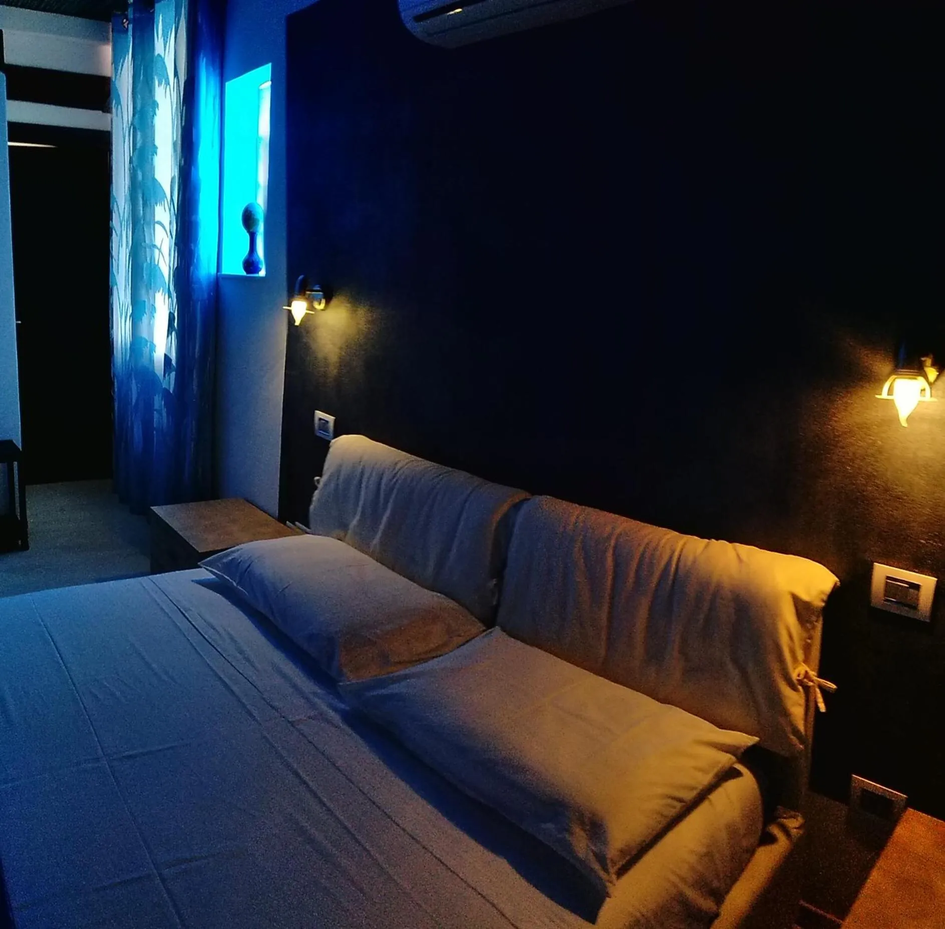 Bed in Antico Centro Quartu