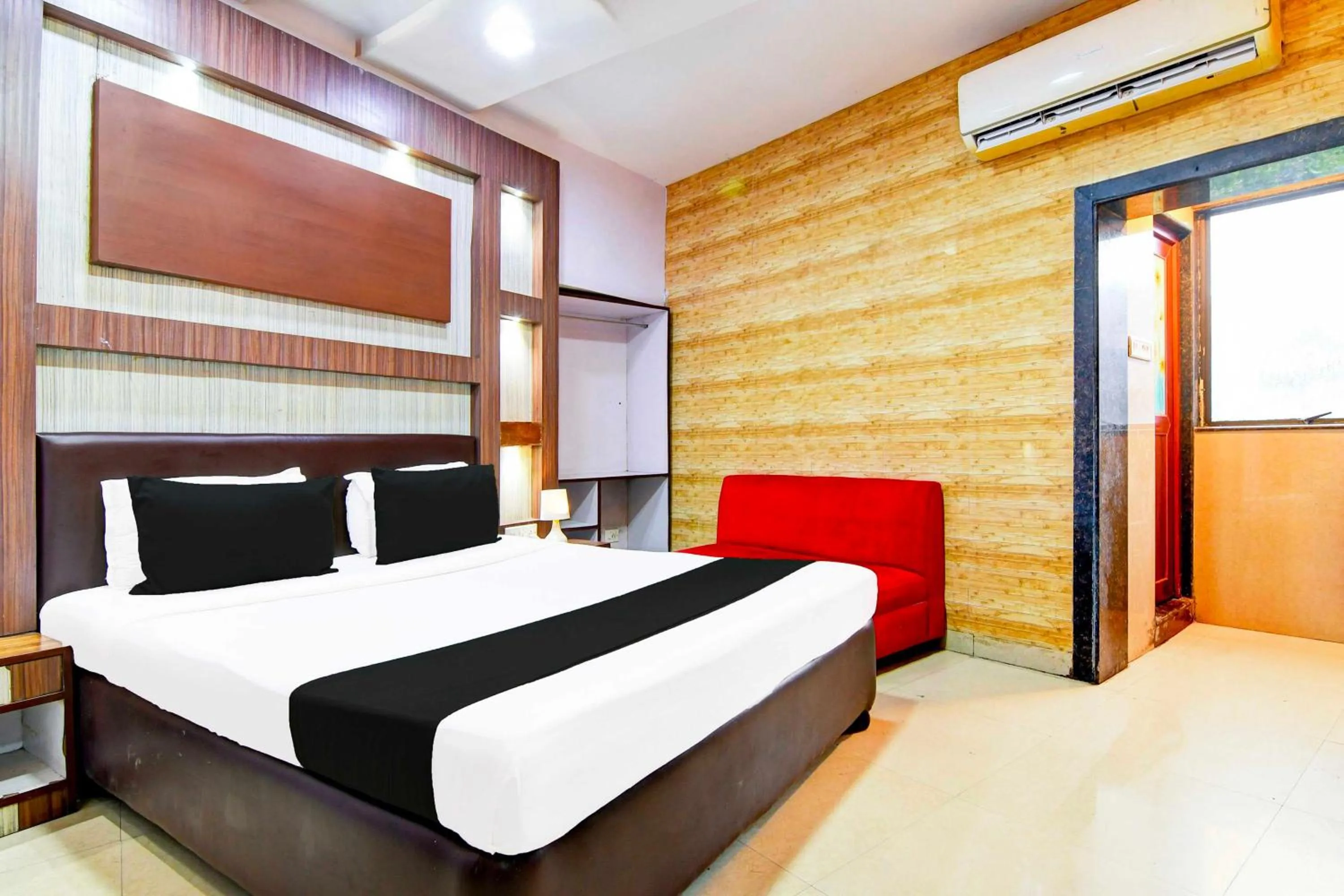 Bedroom, Bed in Hotel O Kolkata Allen Park