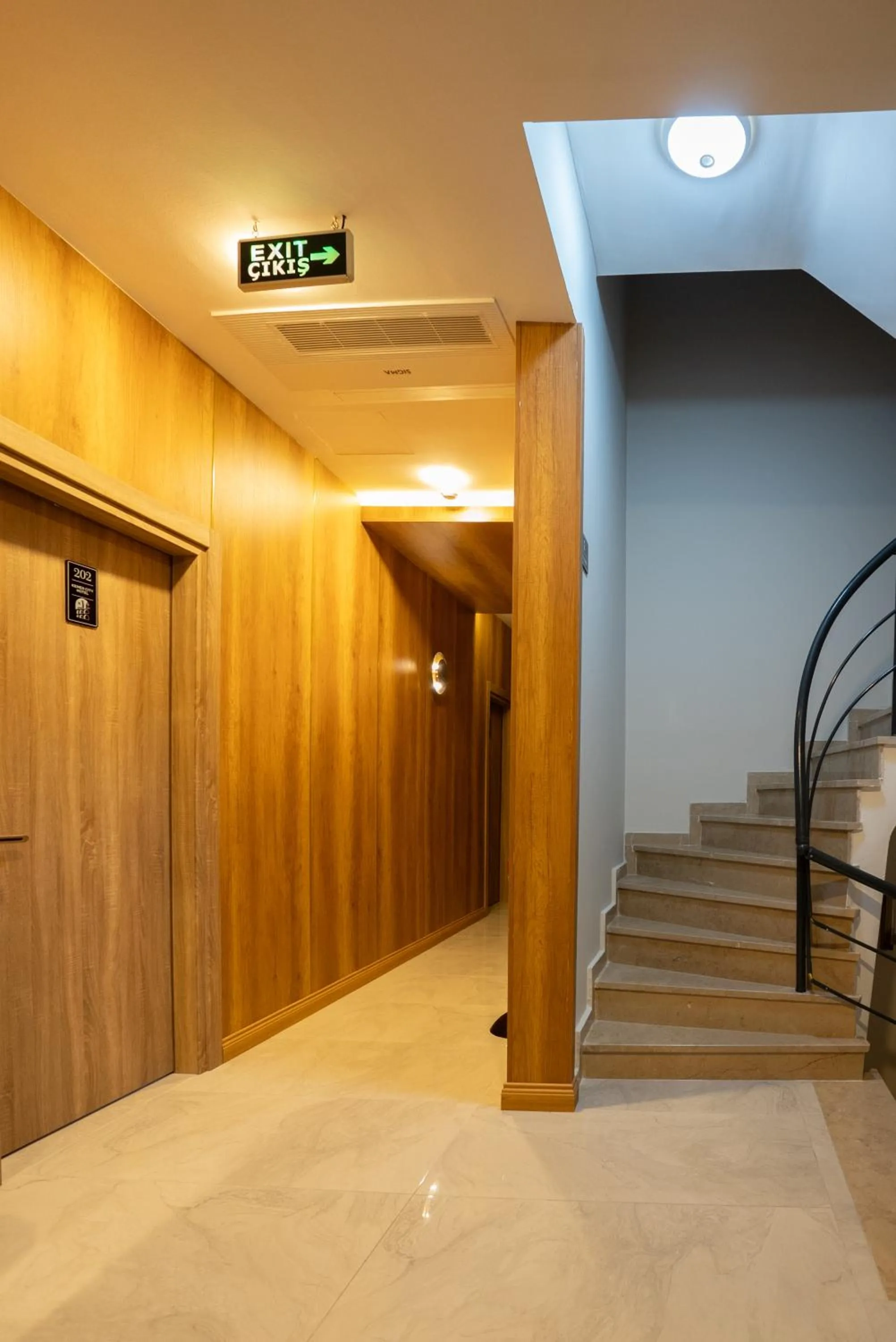 Kemer City Hotel İstanbul Airport