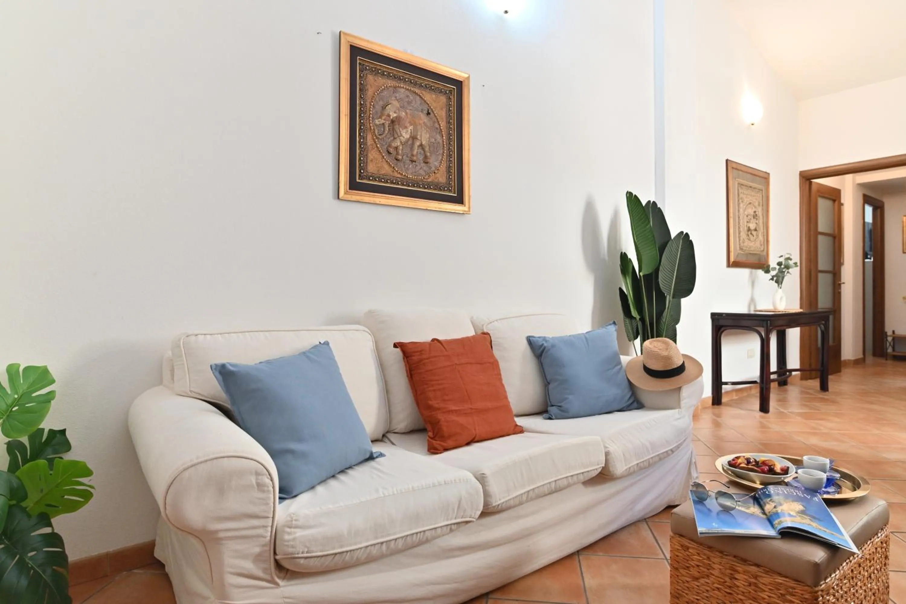 IzzHome Gallery