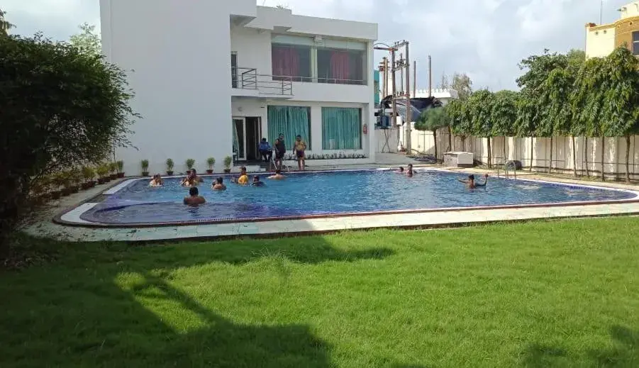 Hotel Swimming Sea Facing Hotel Swimming Sea Facing